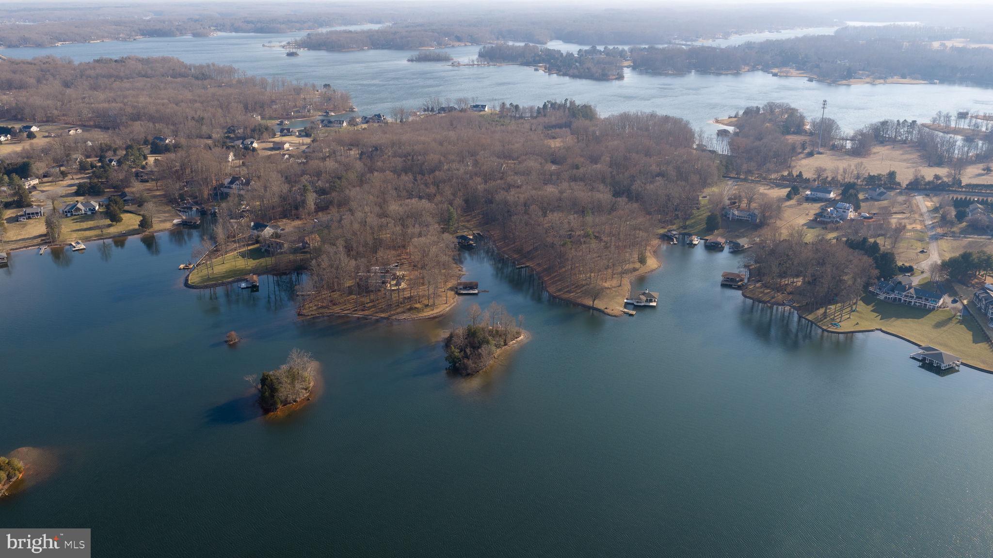 TARA WOODS - Residential