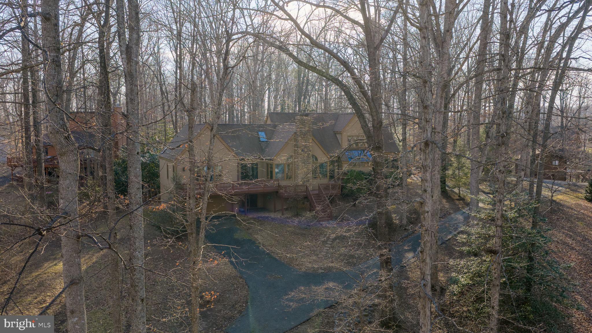 TARA WOODS - Residential