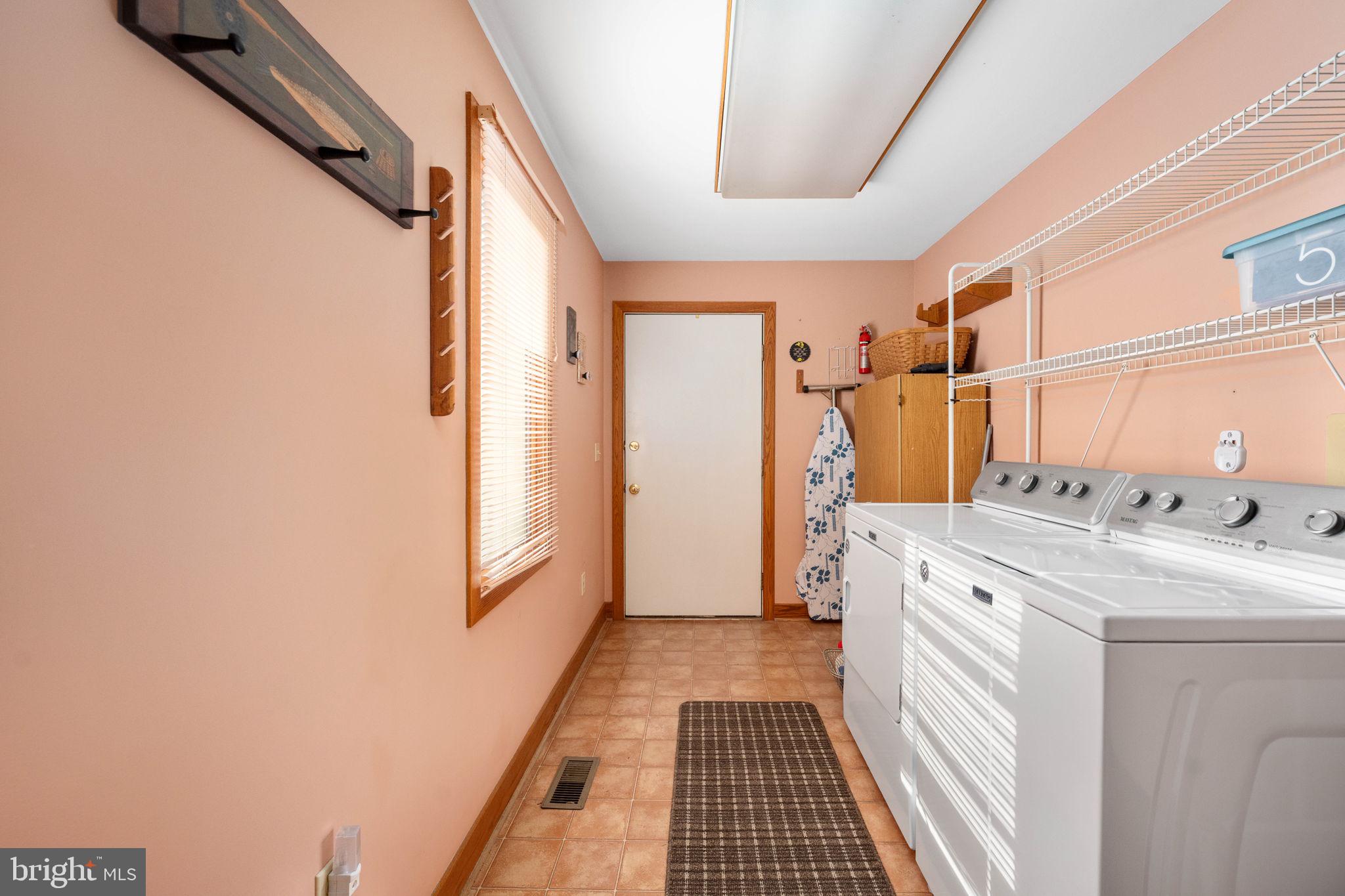 TARA WOODS - Residential