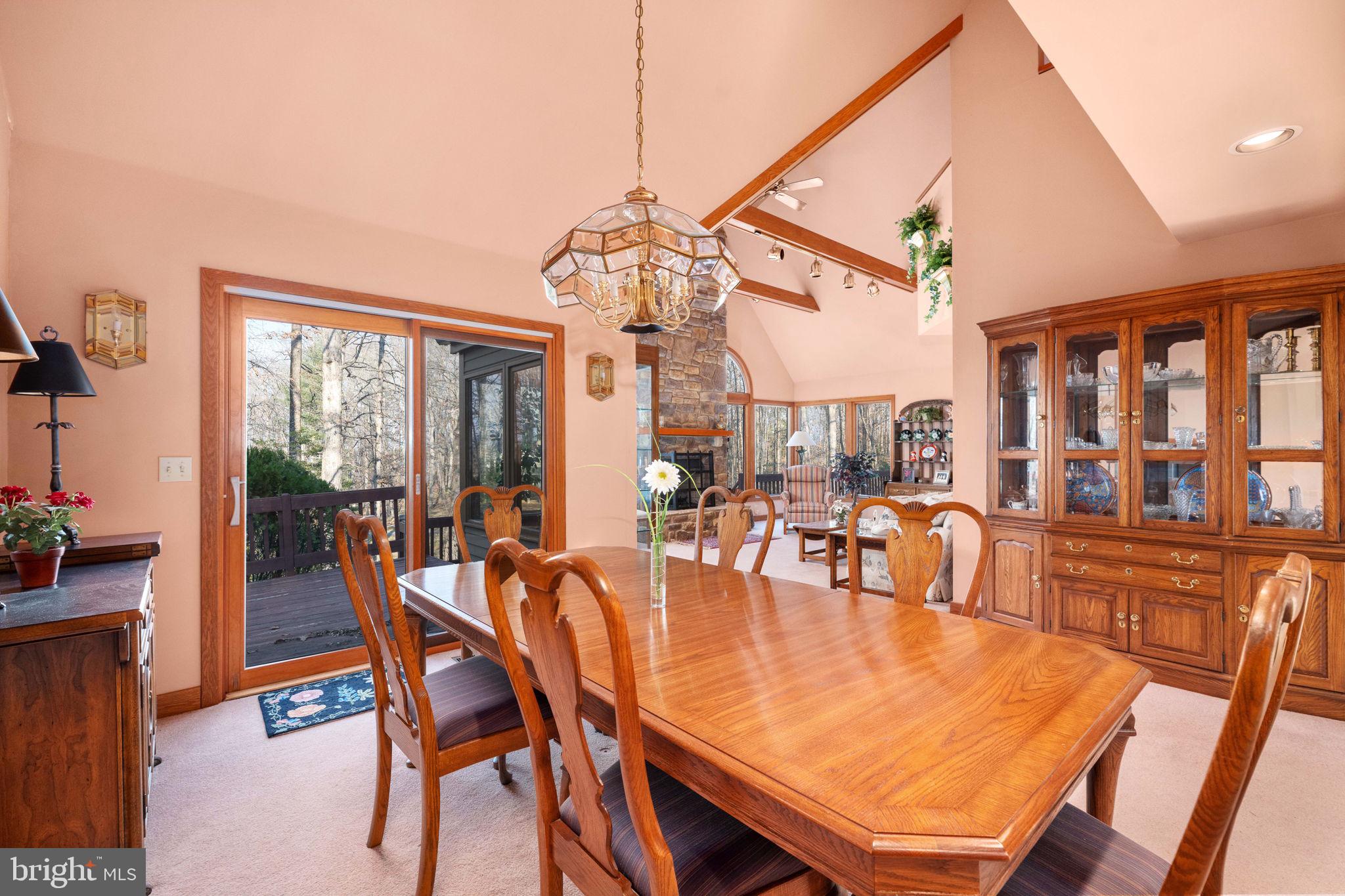 TARA WOODS - Residential