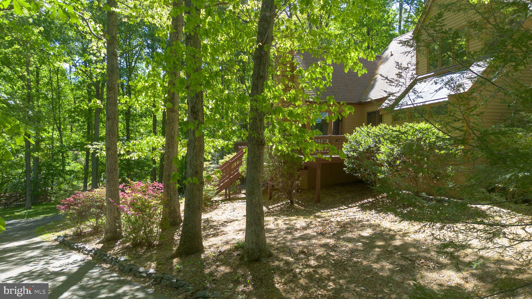 TARA WOODS - Residential