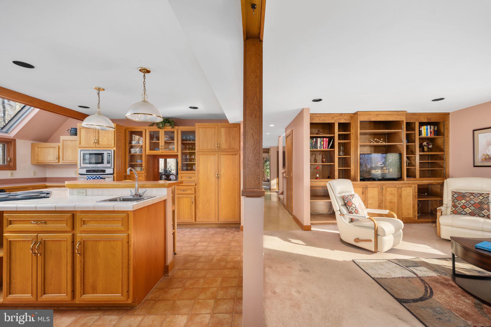 TARA WOODS - Residential