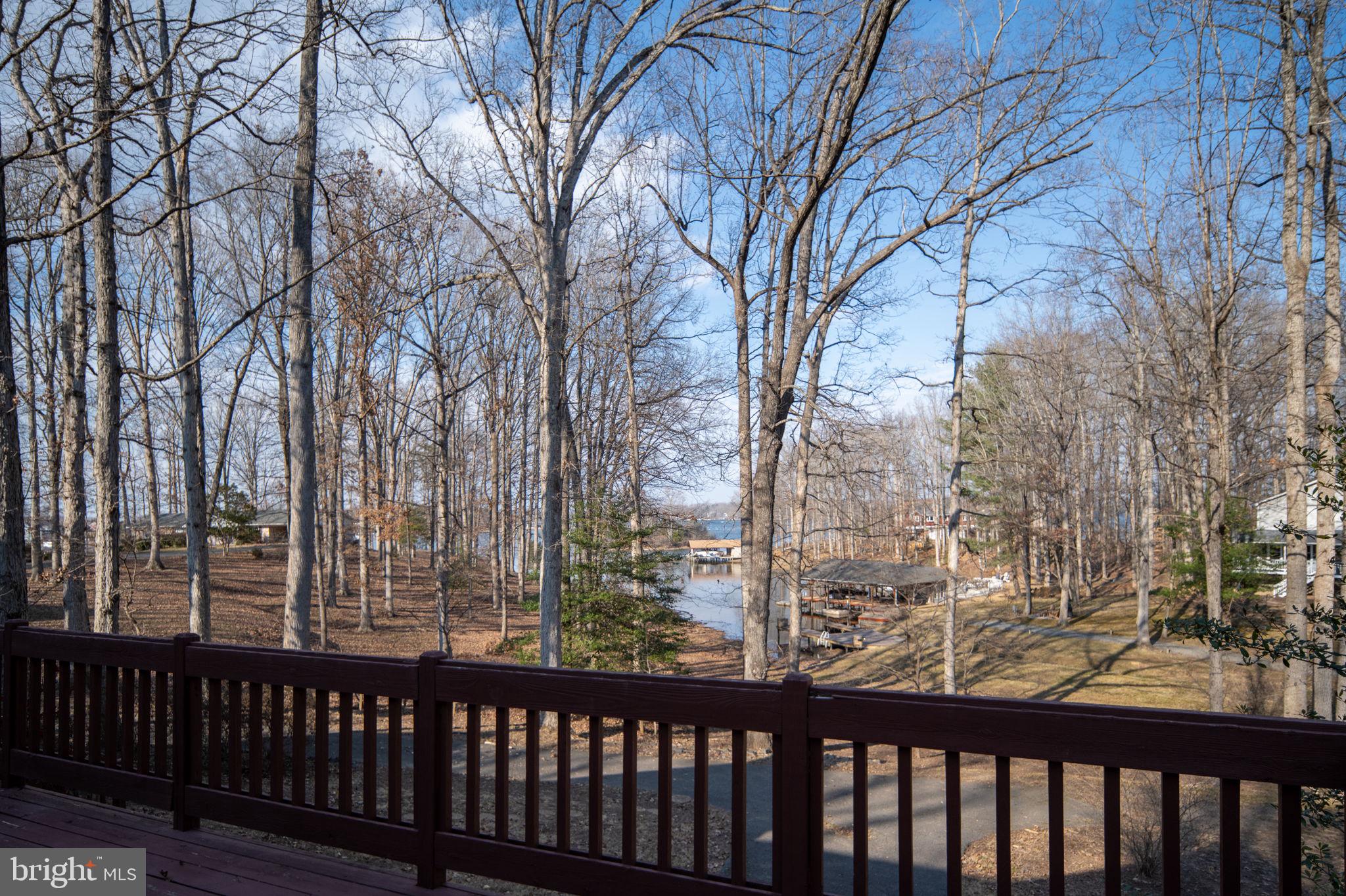 TARA WOODS - Residential