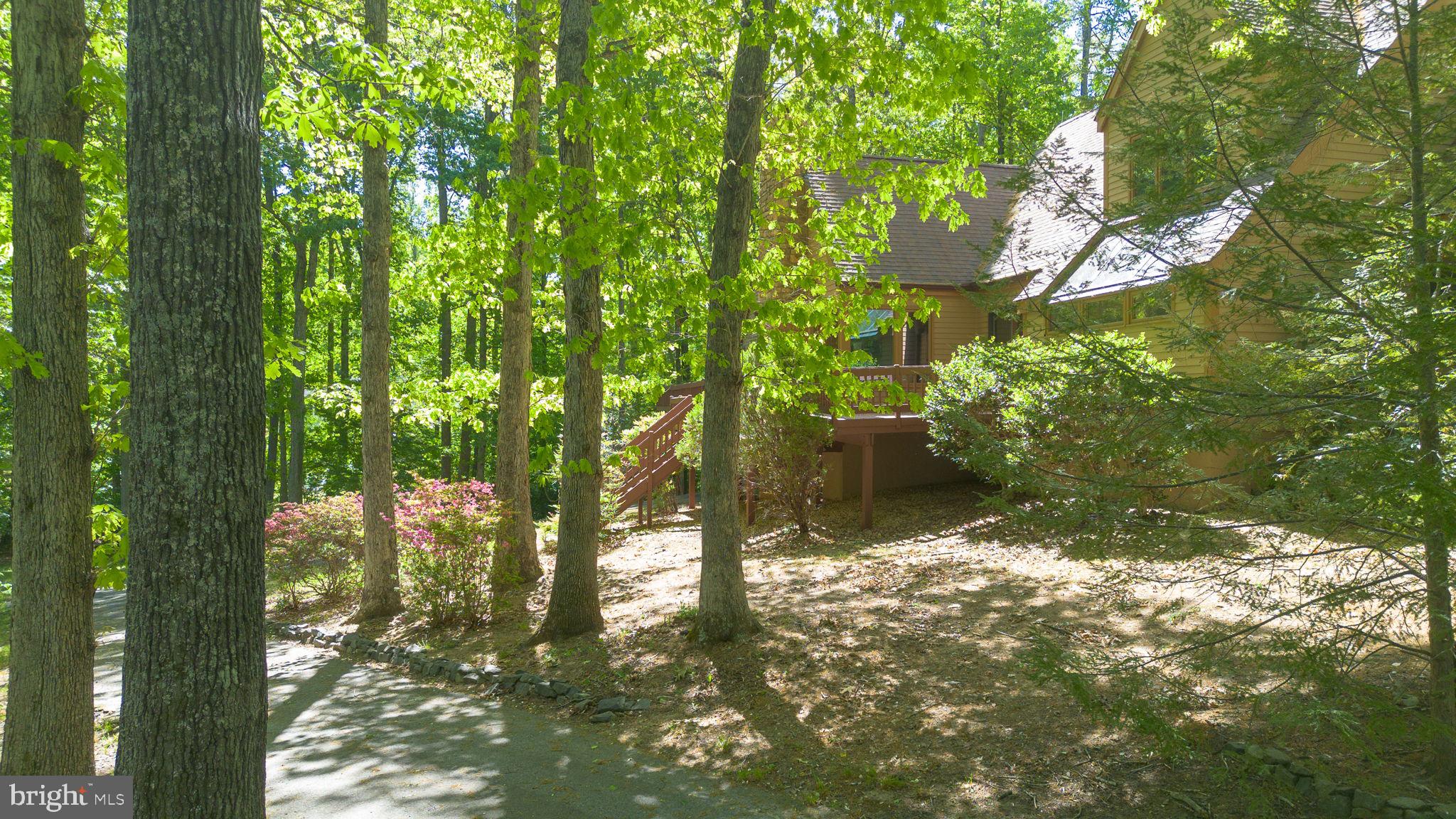 TARA WOODS - Residential