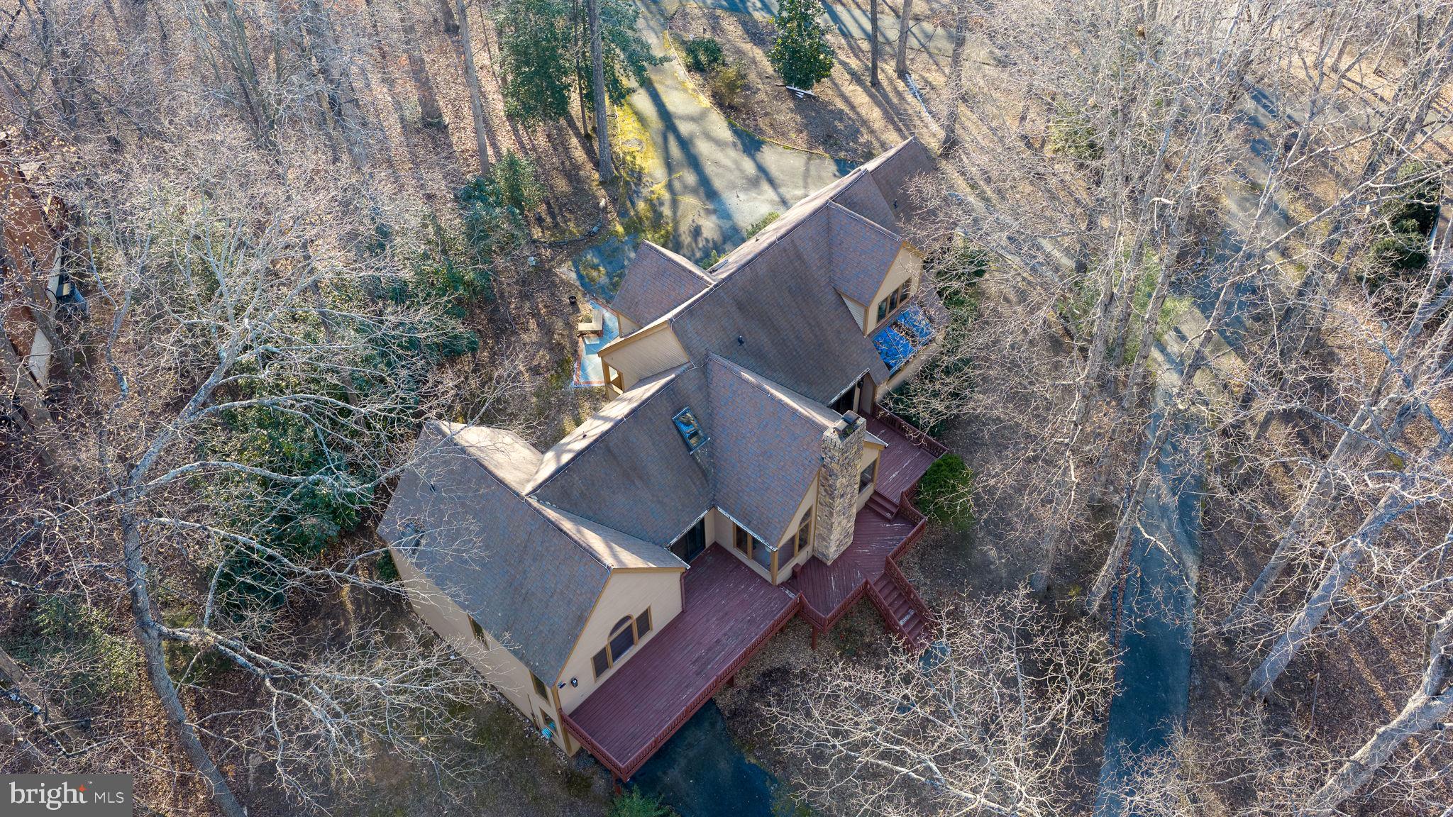 TARA WOODS - Residential