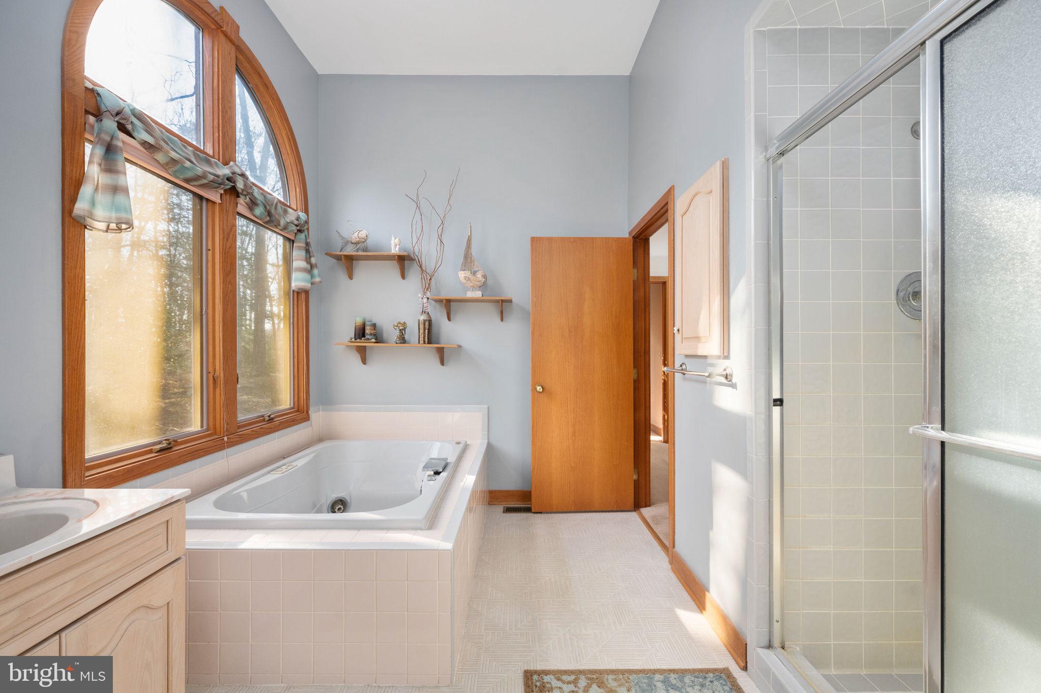 TARA WOODS - Residential