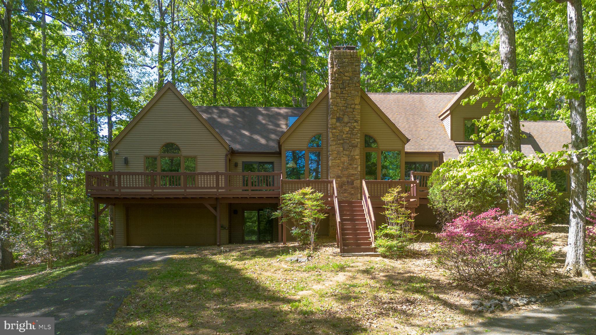 TARA WOODS - Residential