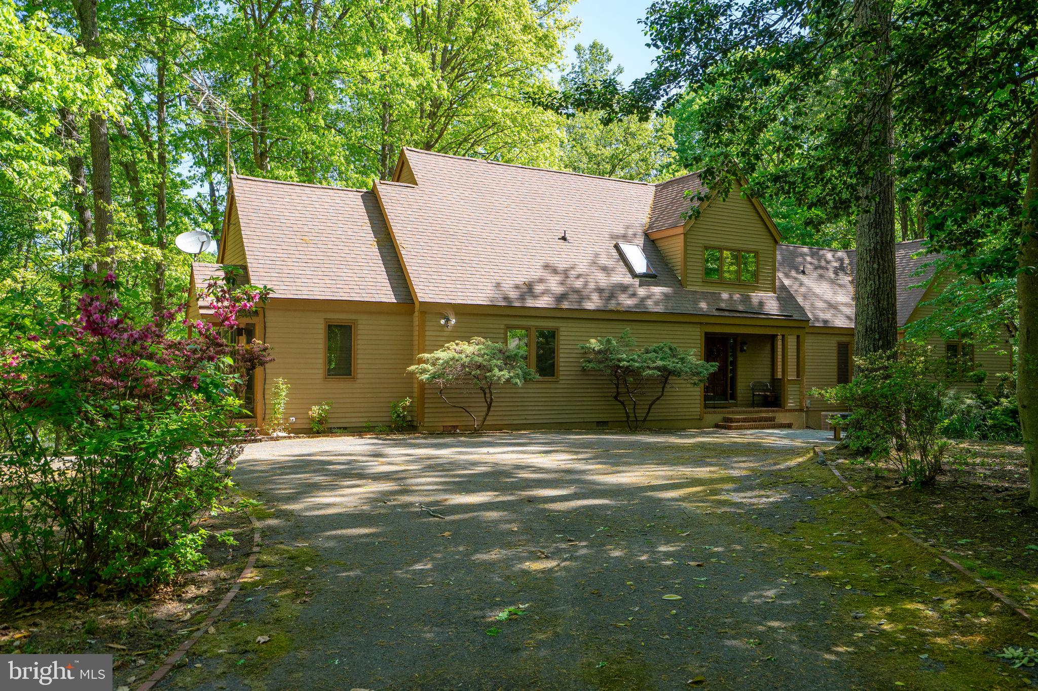 TARA WOODS - Residential