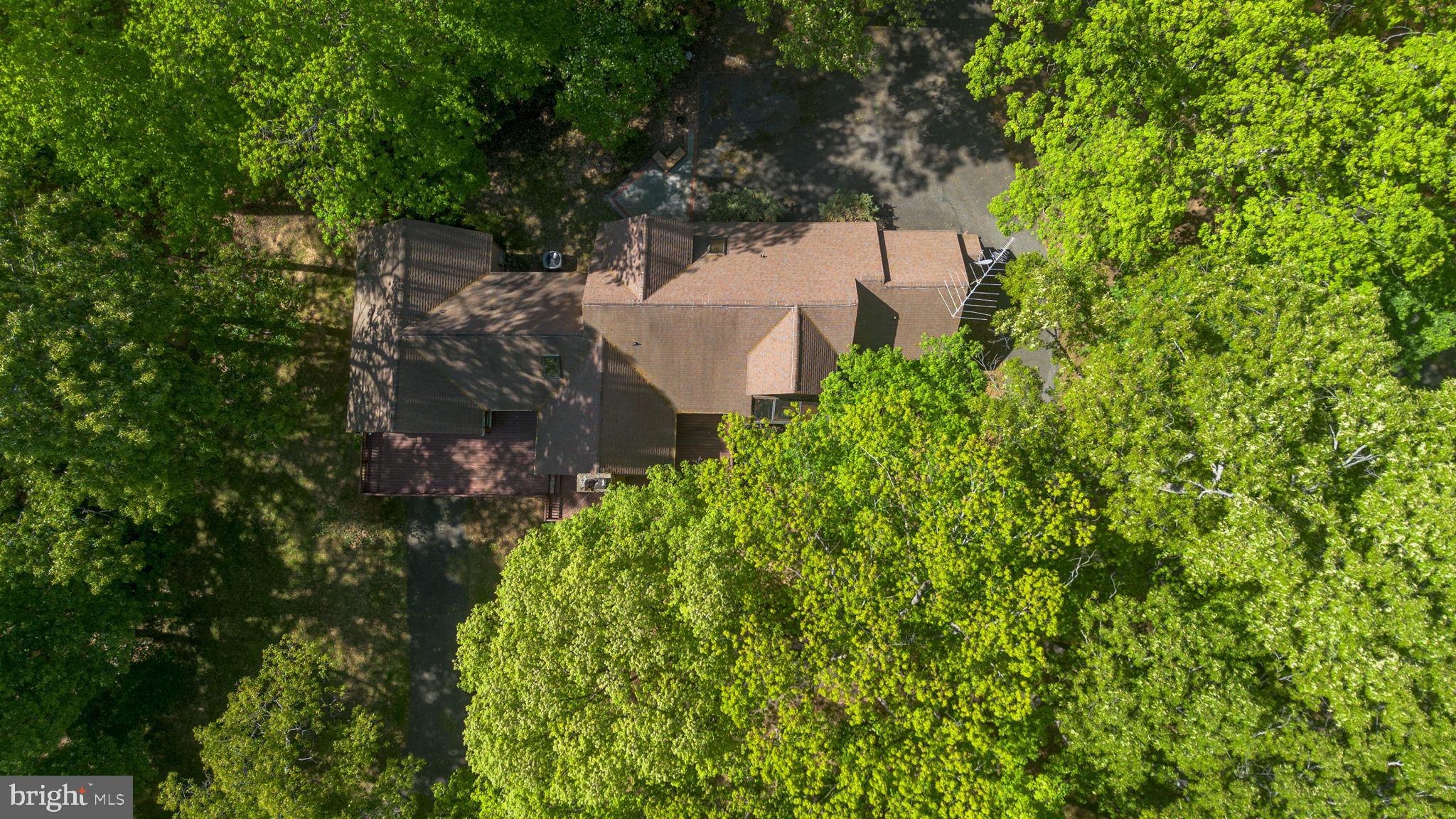 TARA WOODS - Residential
