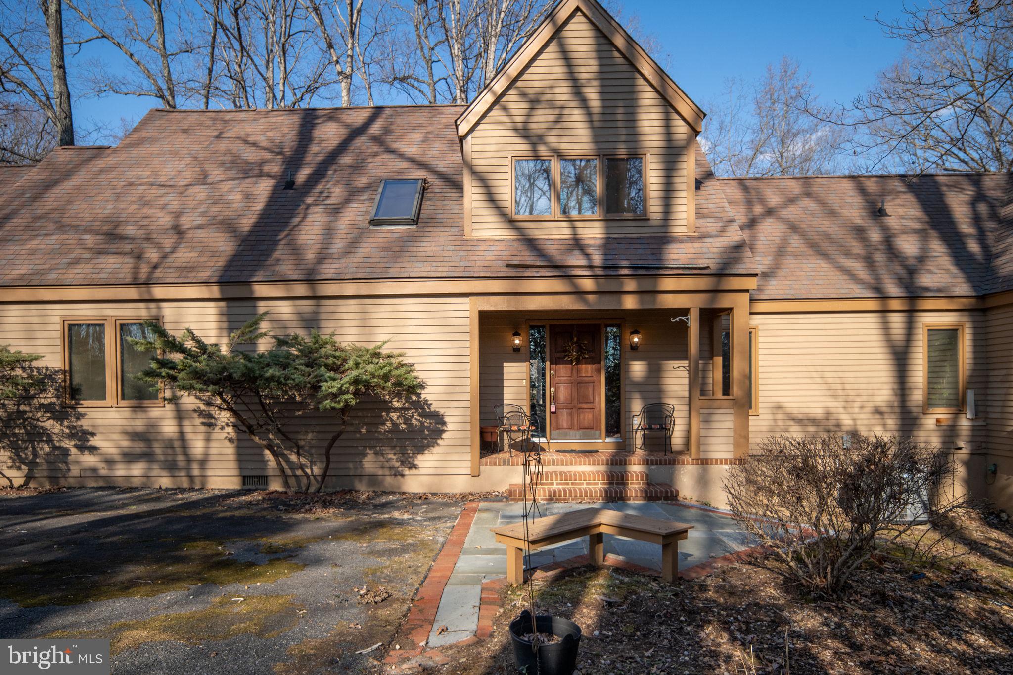 TARA WOODS - Residential