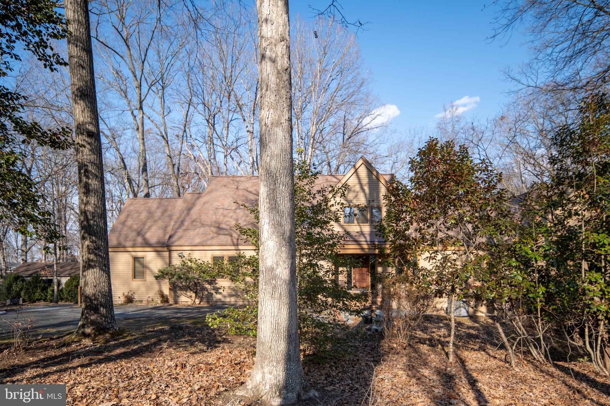 TARA WOODS - Residential