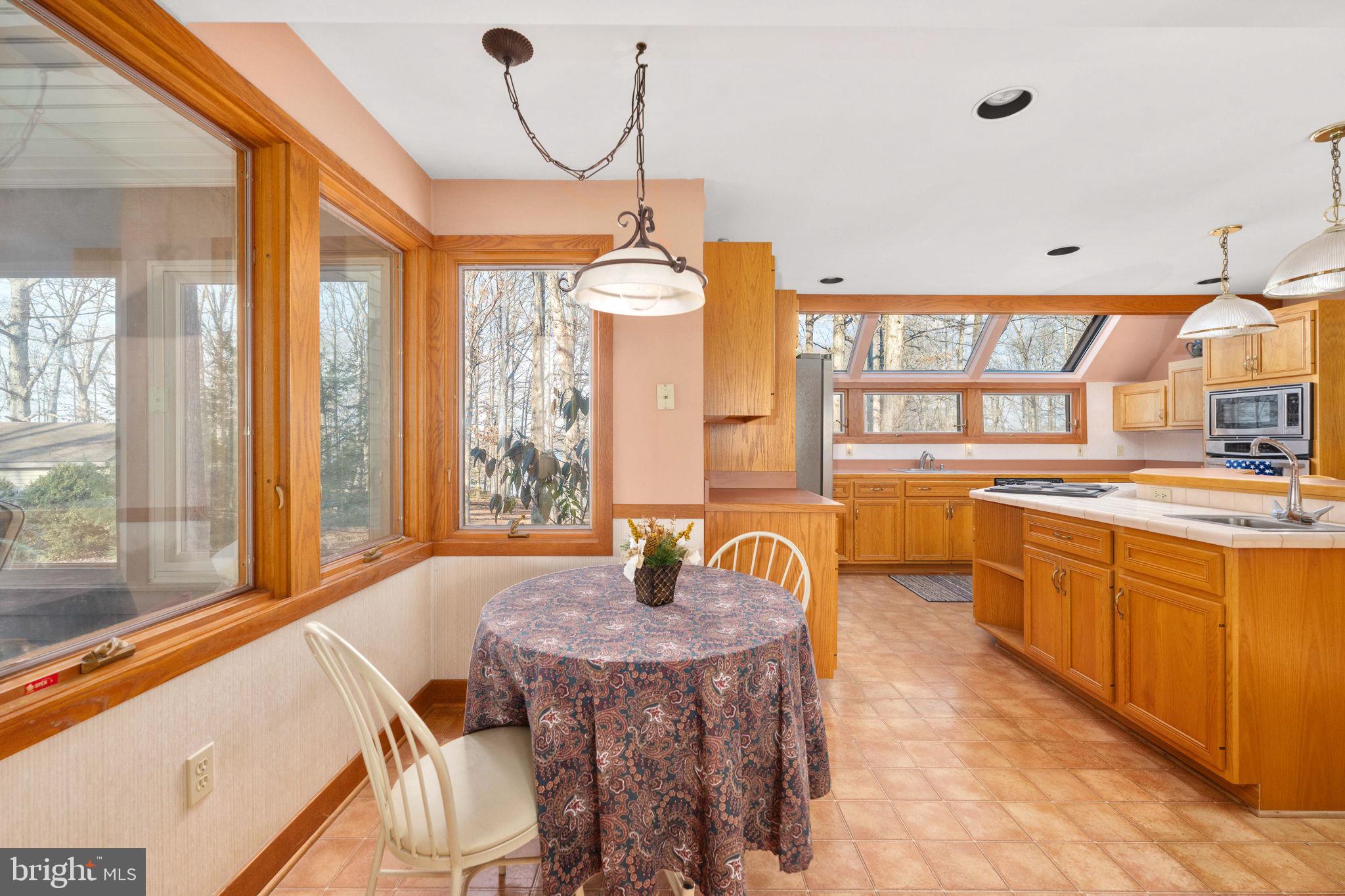 TARA WOODS - Residential