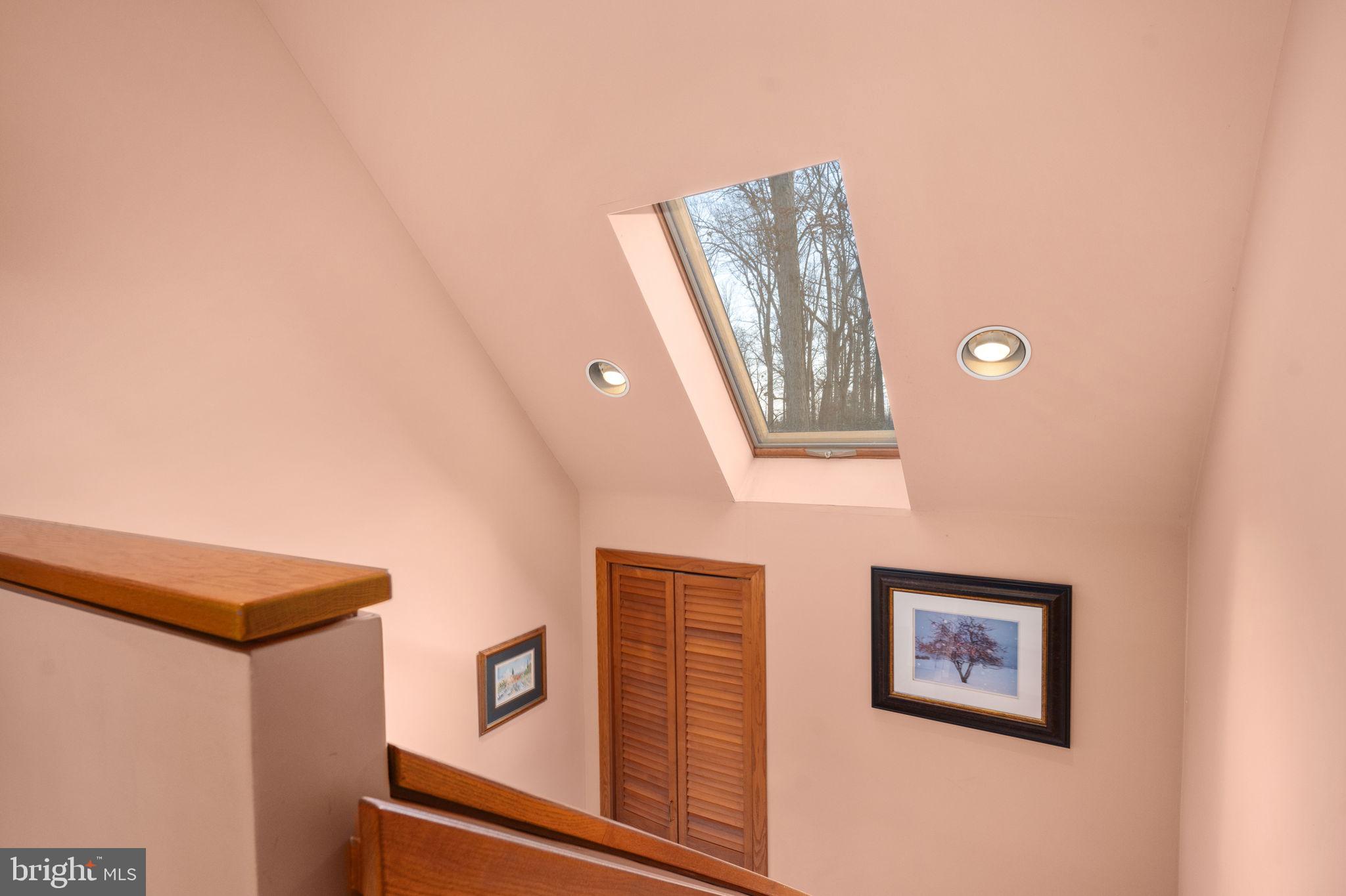 TARA WOODS - Residential