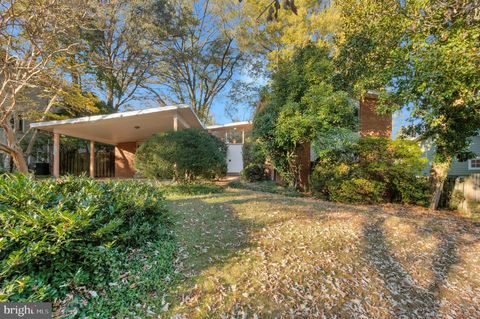 Photo of 7712 Rocton Avenue, Chevy Chase, MD 20815 (MLS # MDMC2154552)