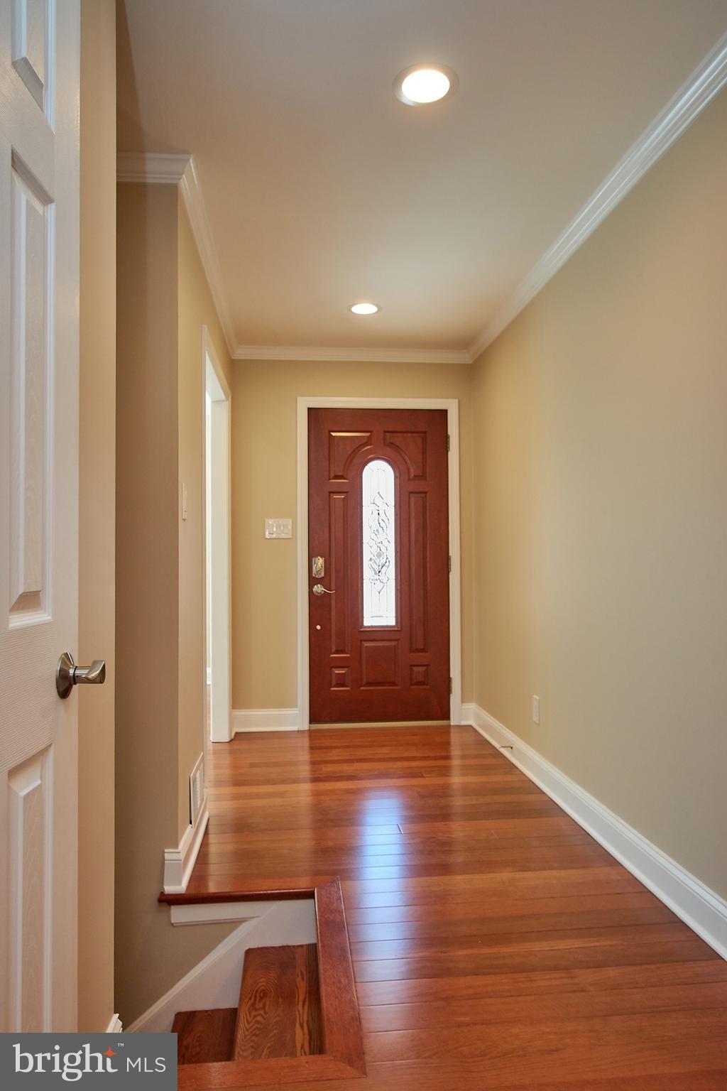 CHAPEL SQUARE - Residential