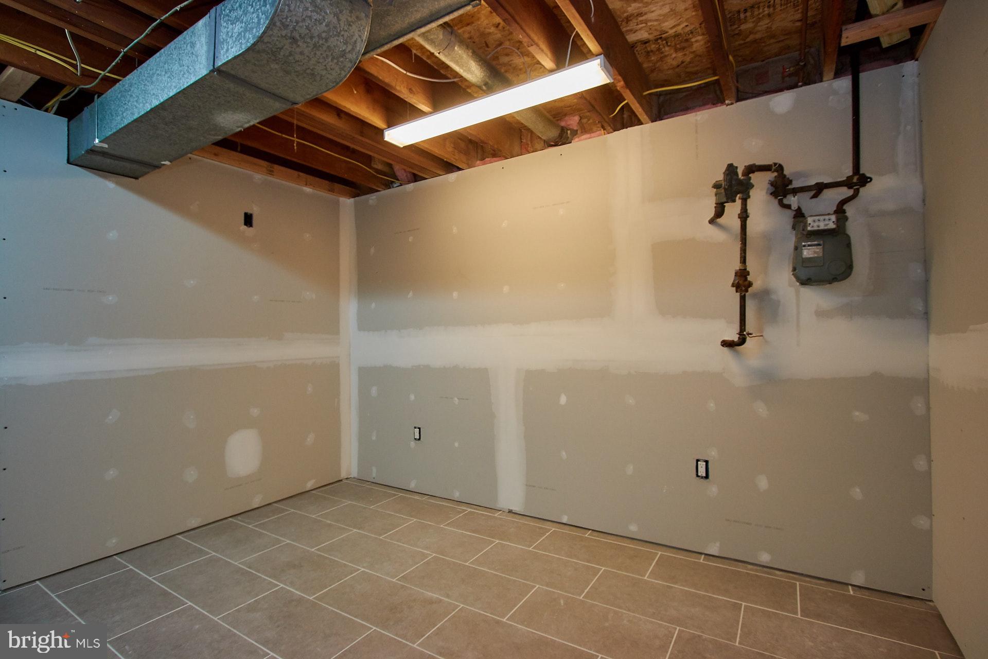 CHAPEL SQUARE - Residential