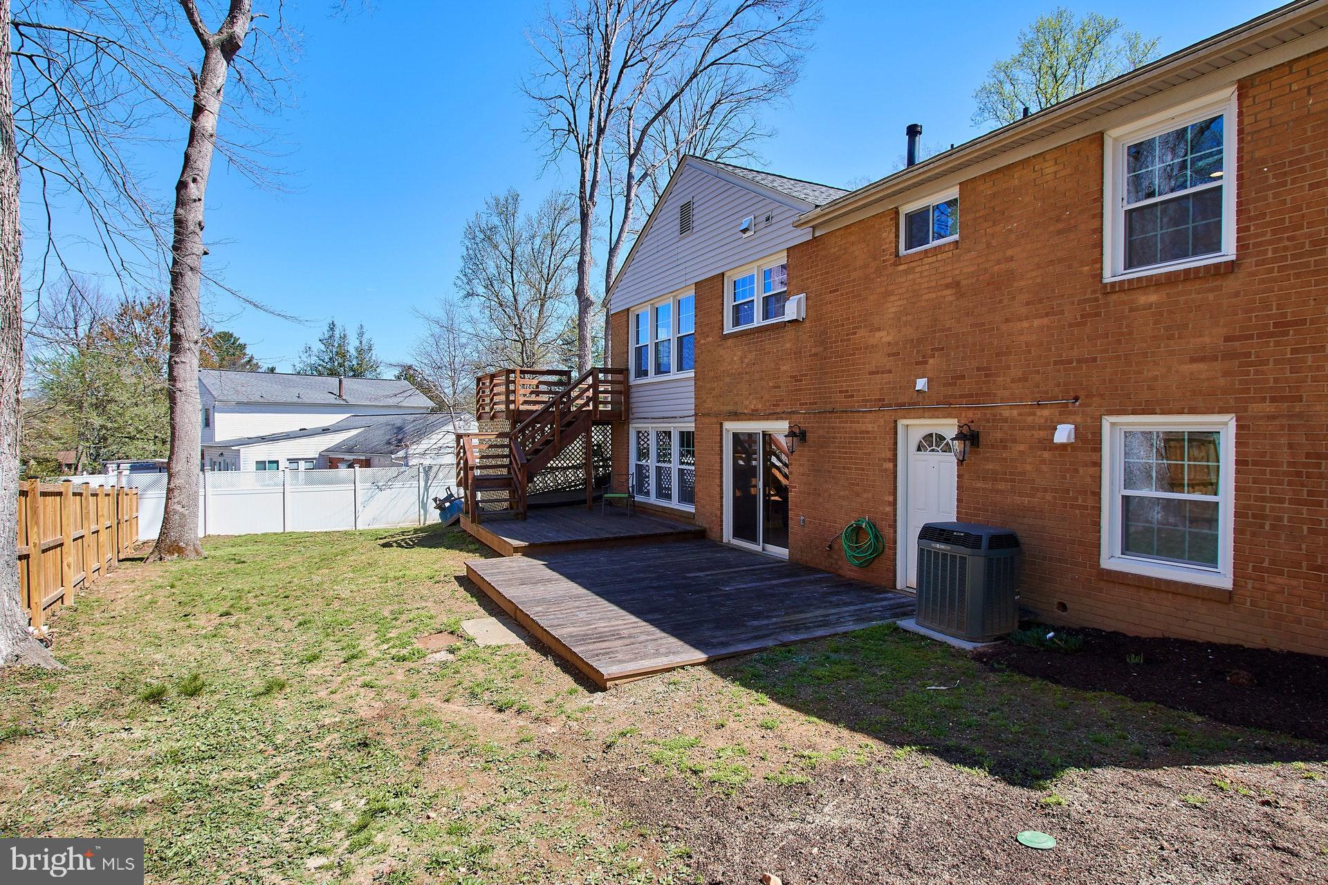 CHAPEL SQUARE - Residential