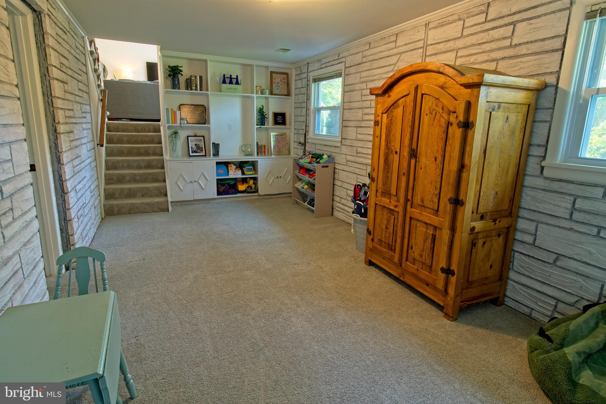 SUNNY RIDGE ESTATES - Residential