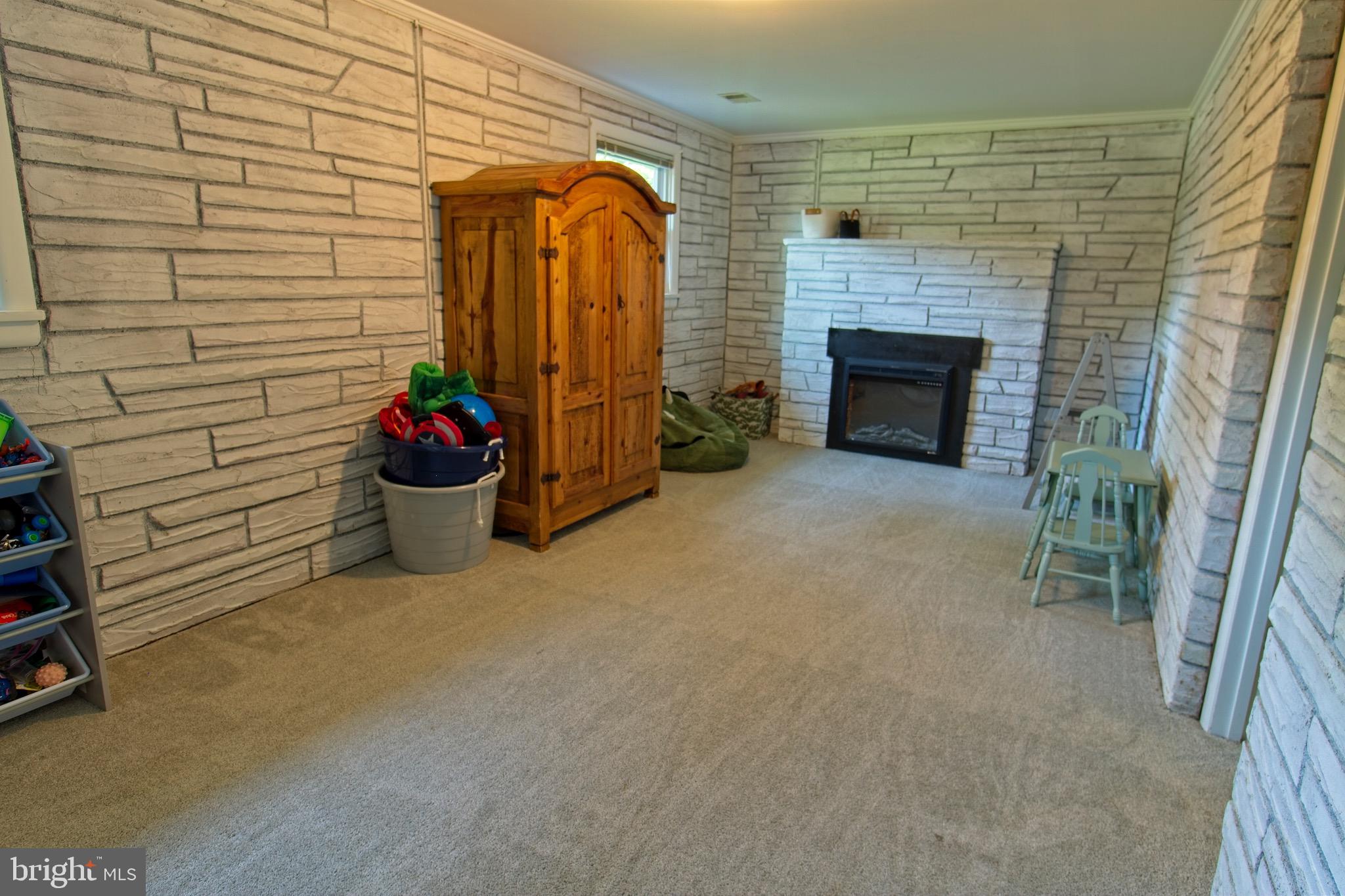 SUNNY RIDGE ESTATES - Residential