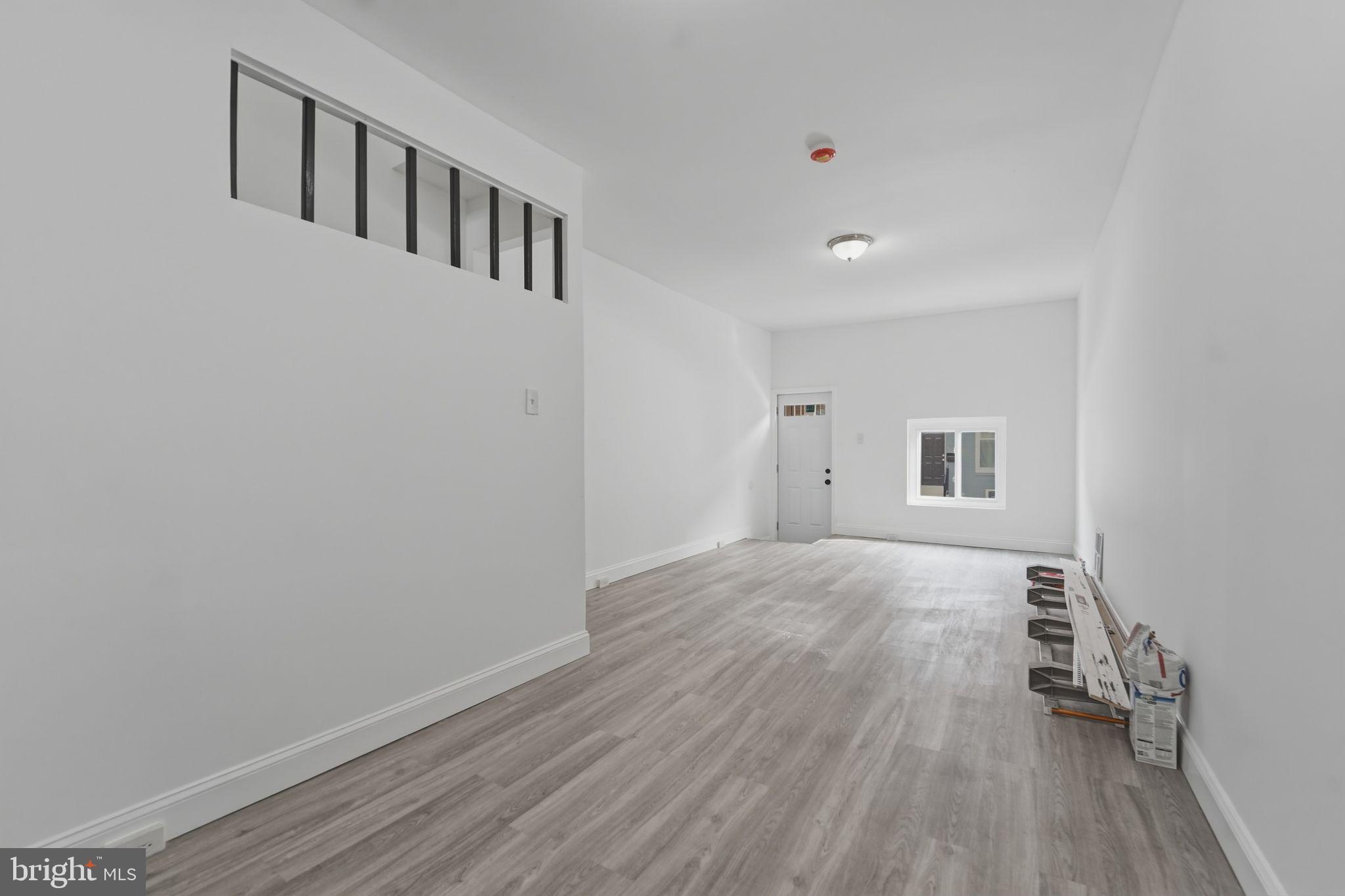 MADISON EASTEND - Residential