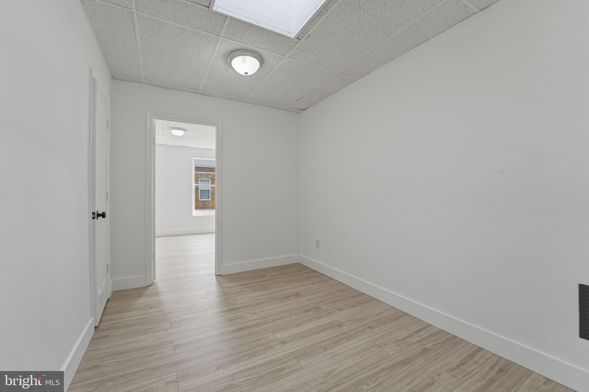 MADISON EASTEND - Residential