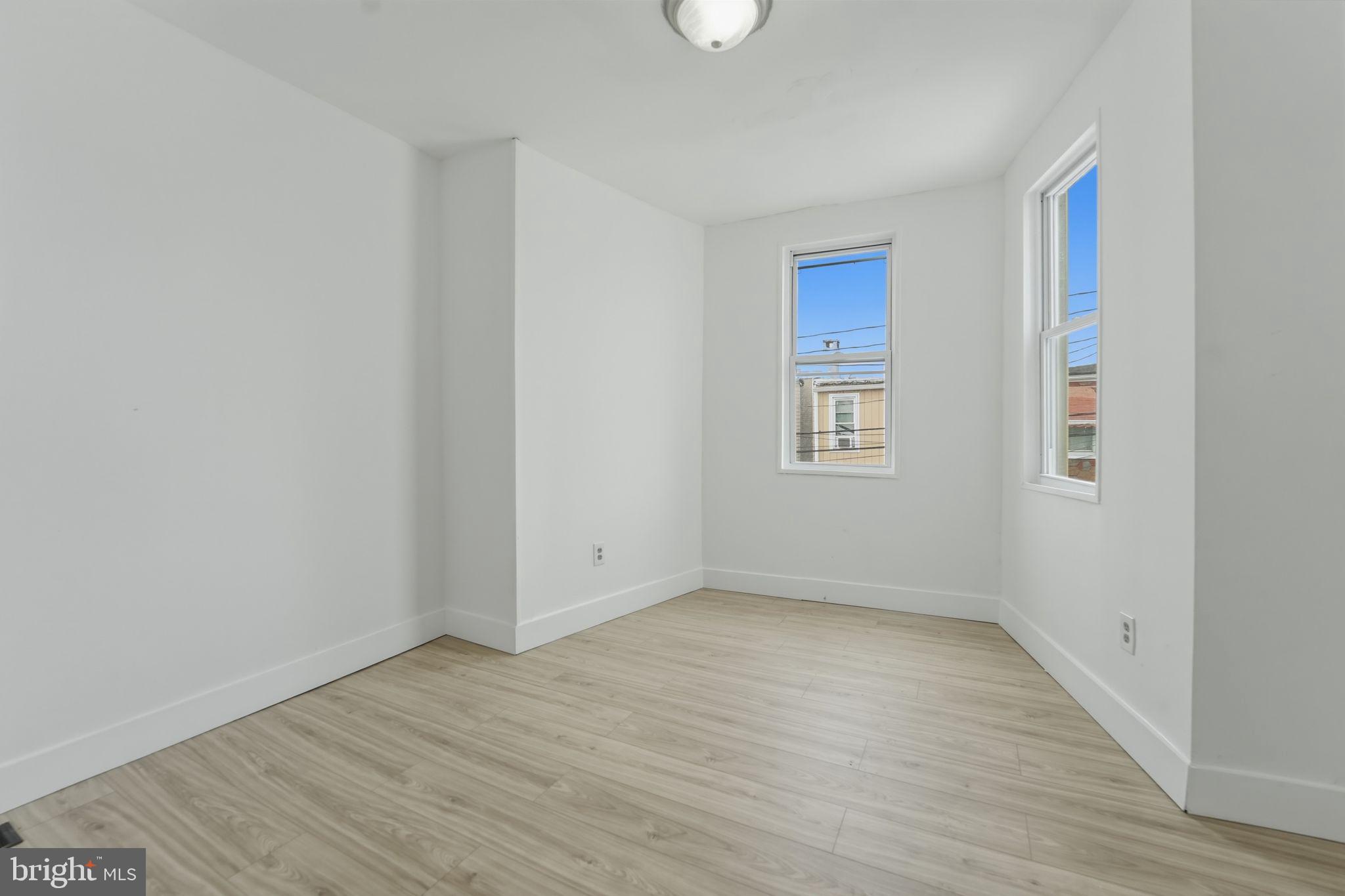 MADISON EASTEND - Residential