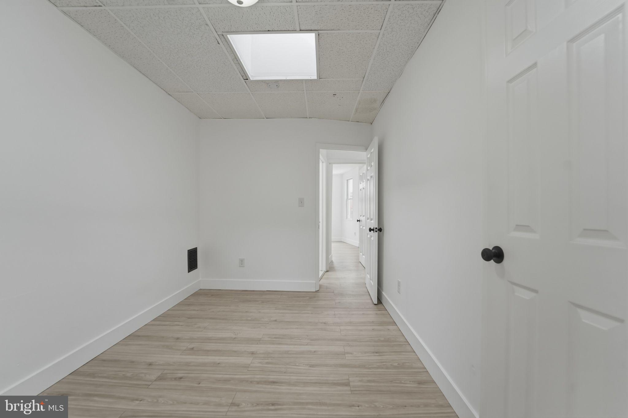 MADISON EASTEND - Residential