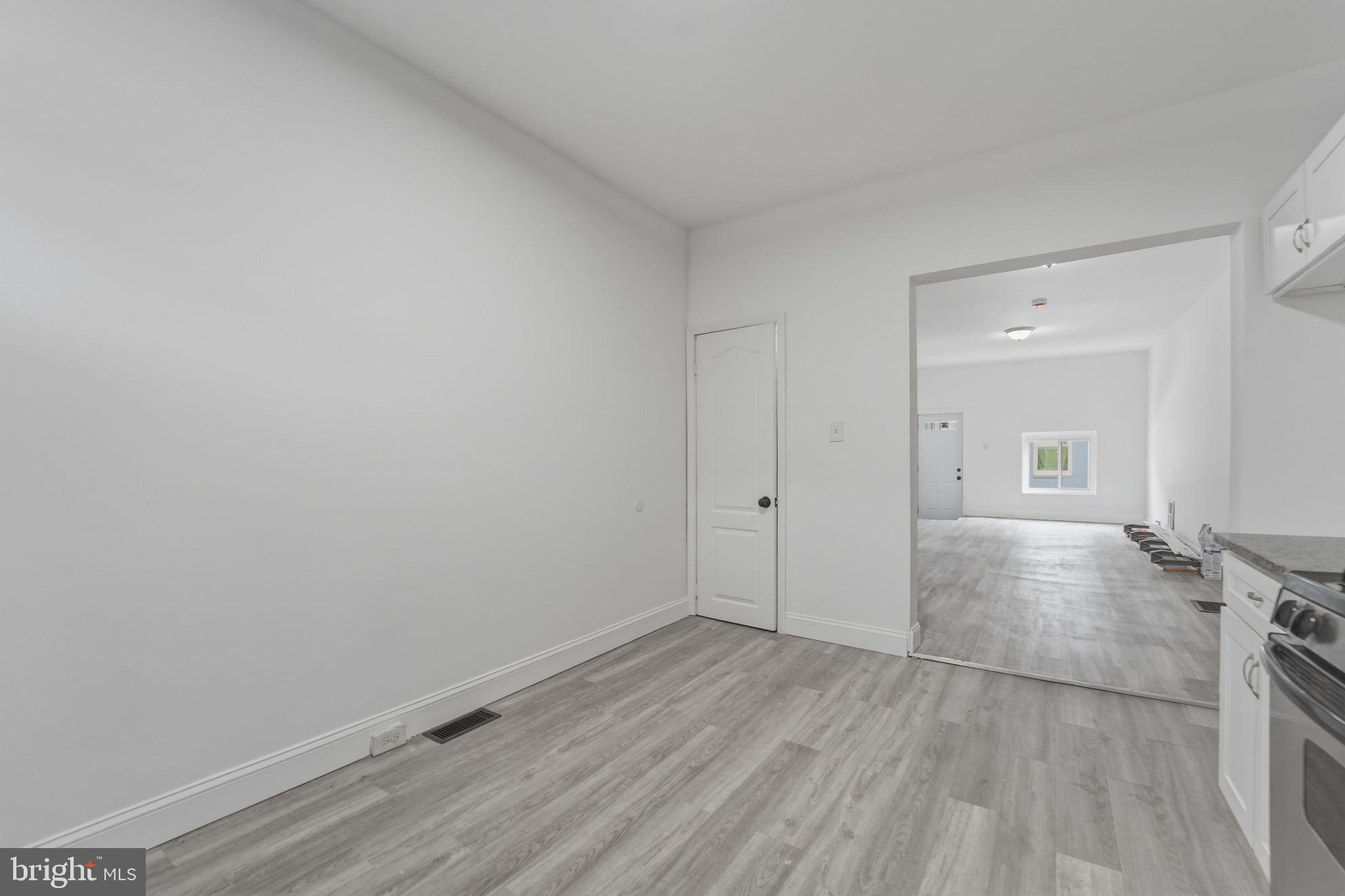 MADISON EASTEND - Residential