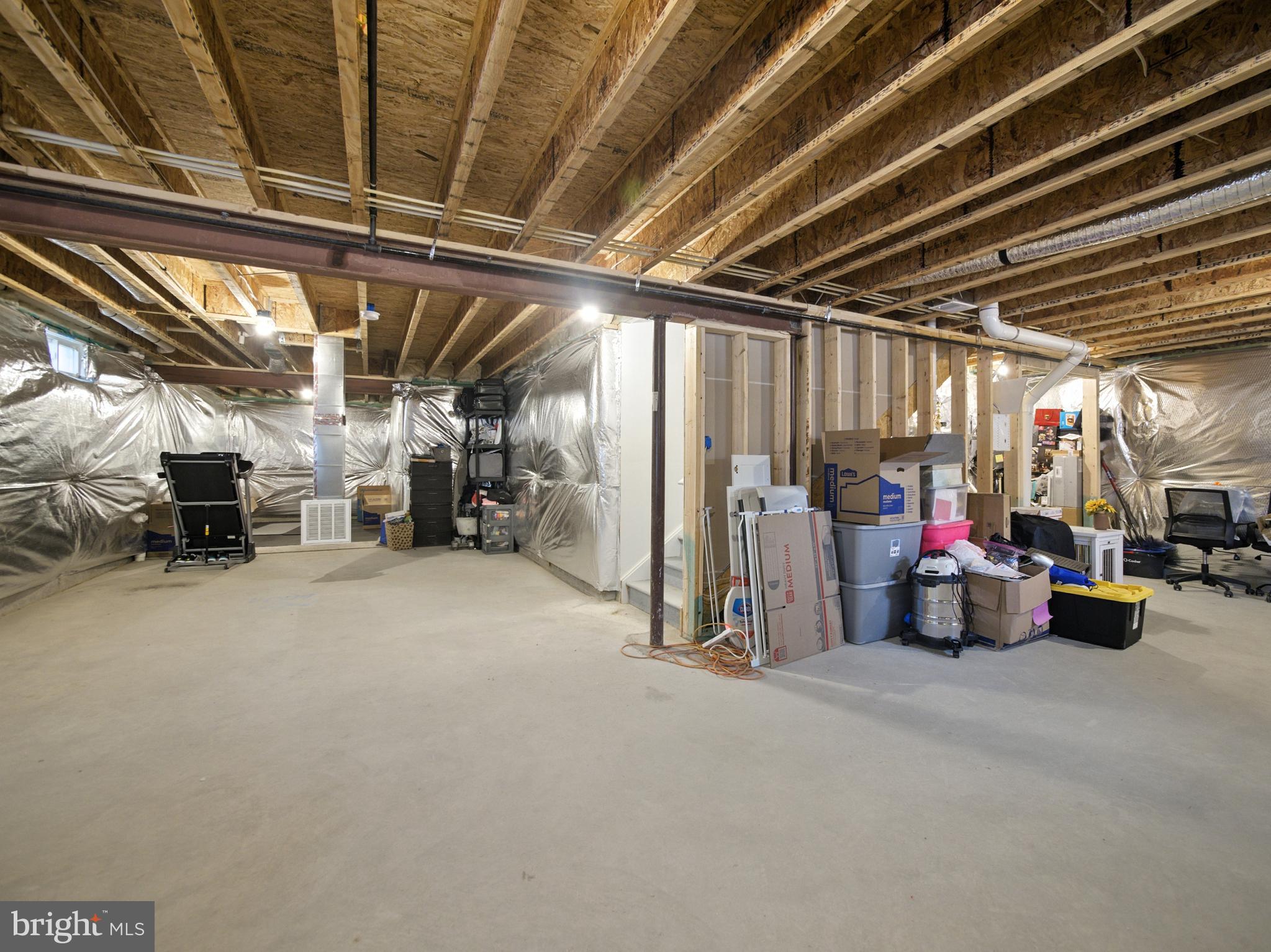 RAVEN OAKS - Residential