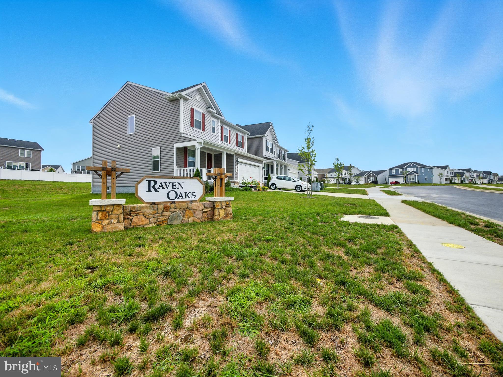 RAVEN OAKS - Residential