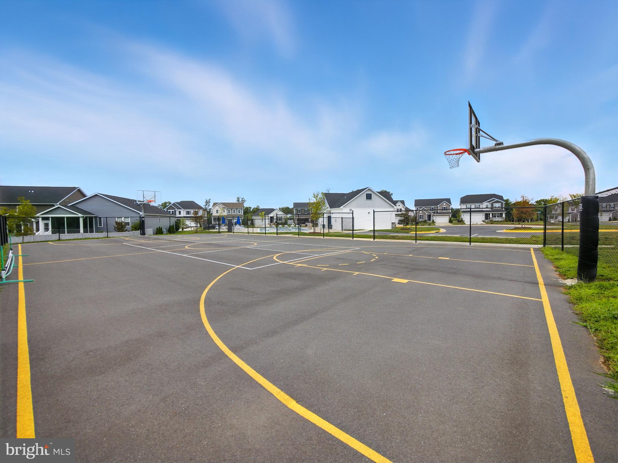 RAVEN OAKS - Residential