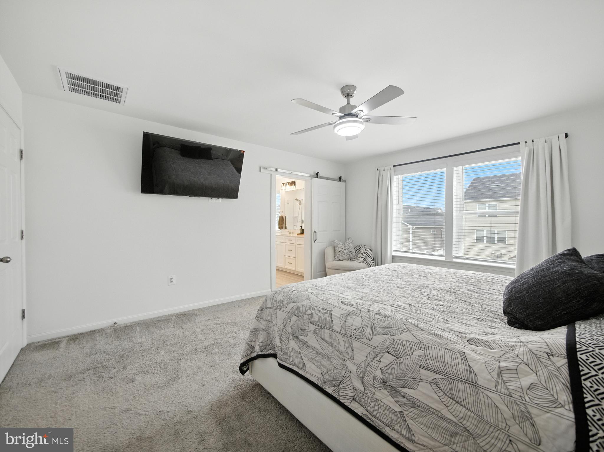 RAVEN OAKS - Residential