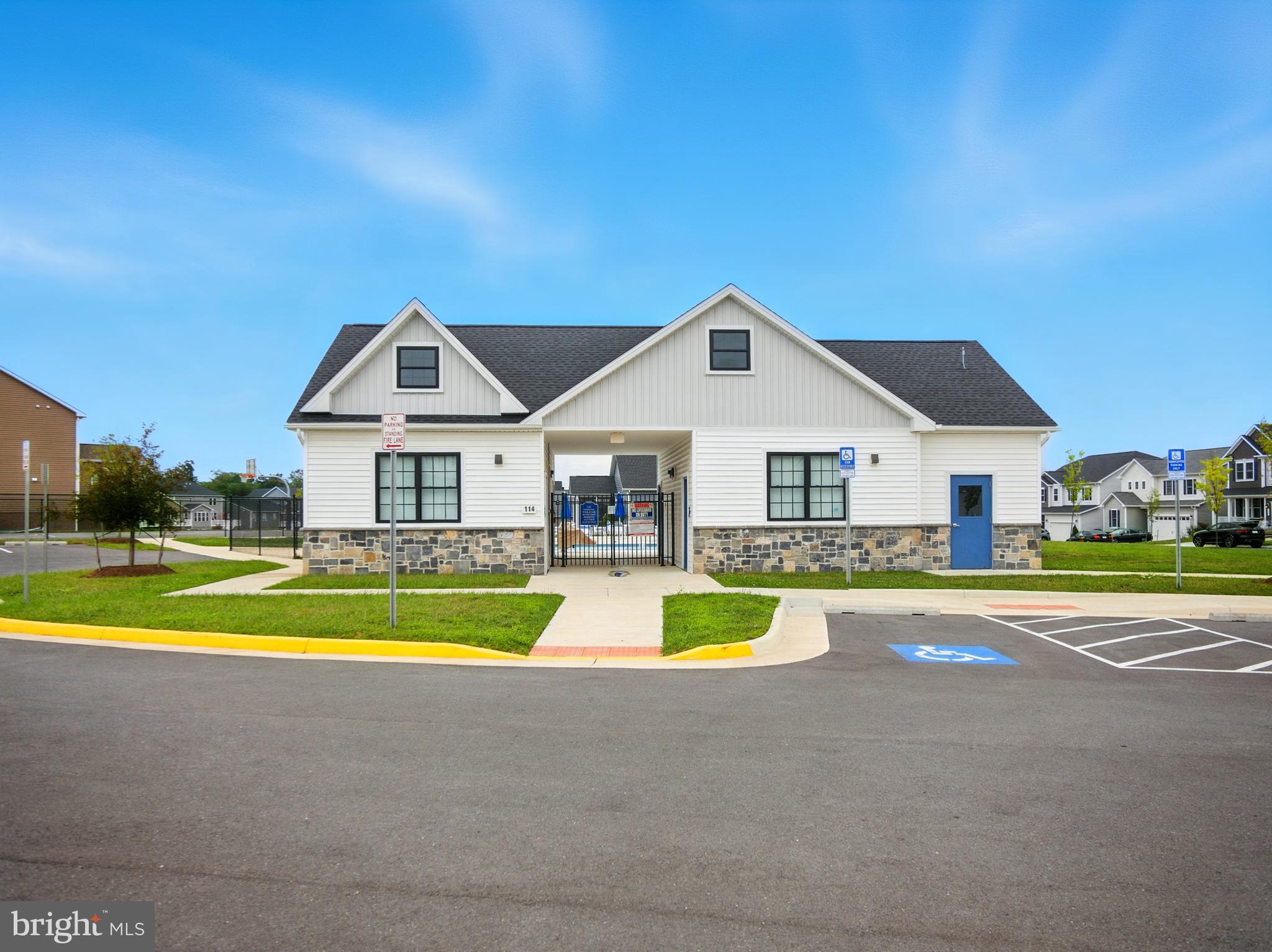 RAVEN OAKS - Residential