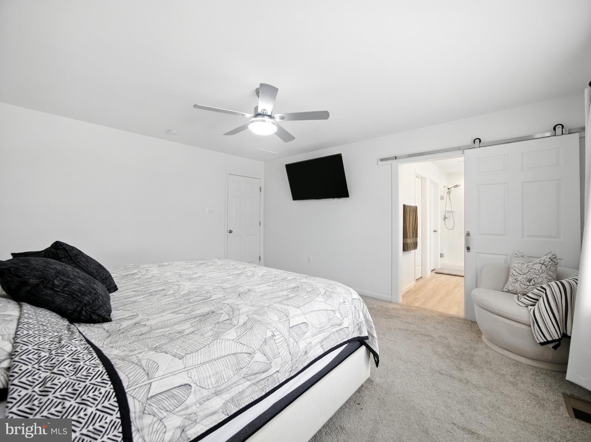 RAVEN OAKS - Residential