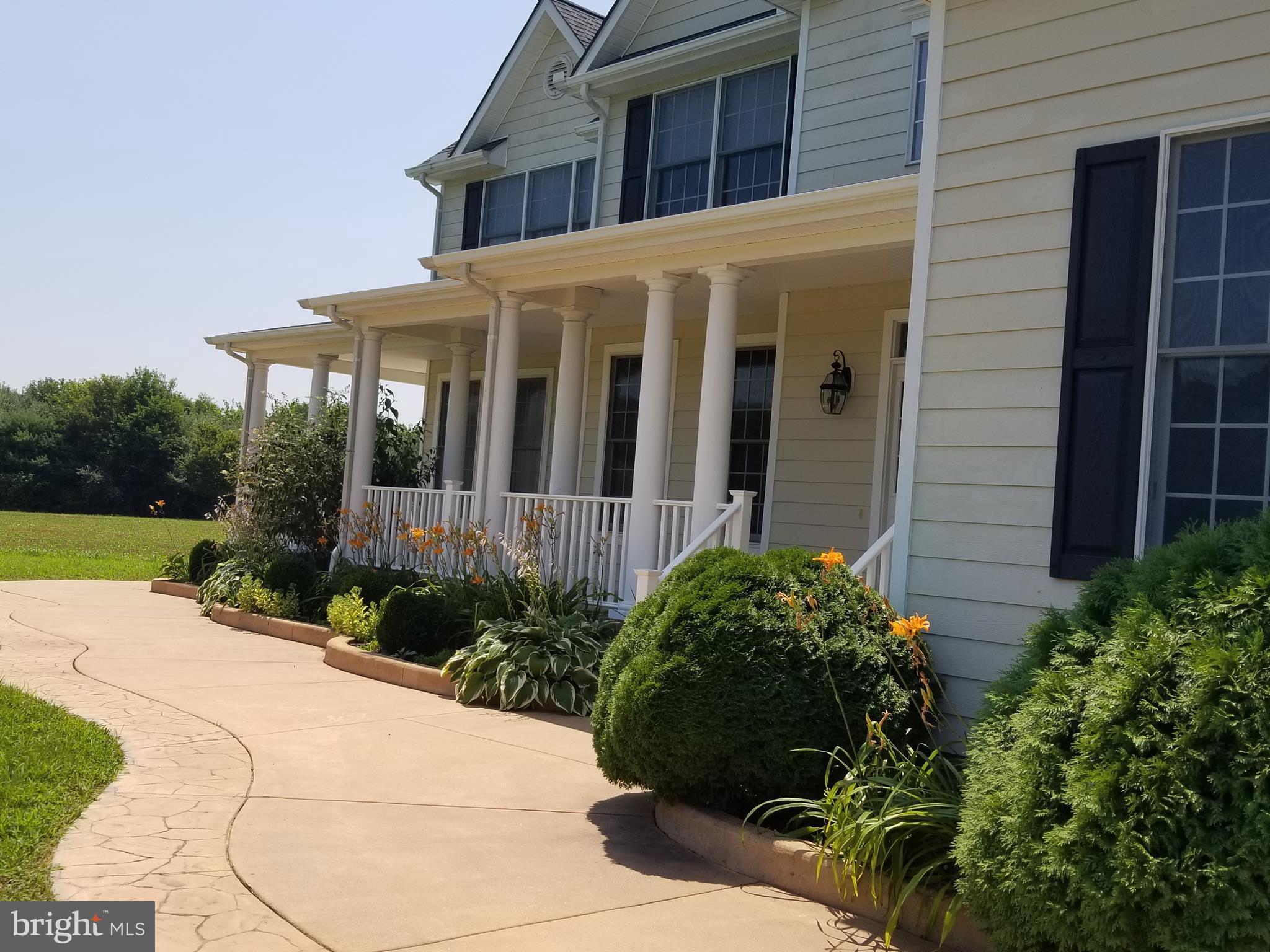 ASHLAND MEADOWS - Residential