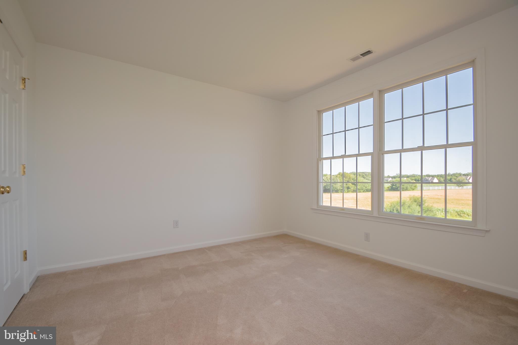 ASHLAND MEADOWS - Residential