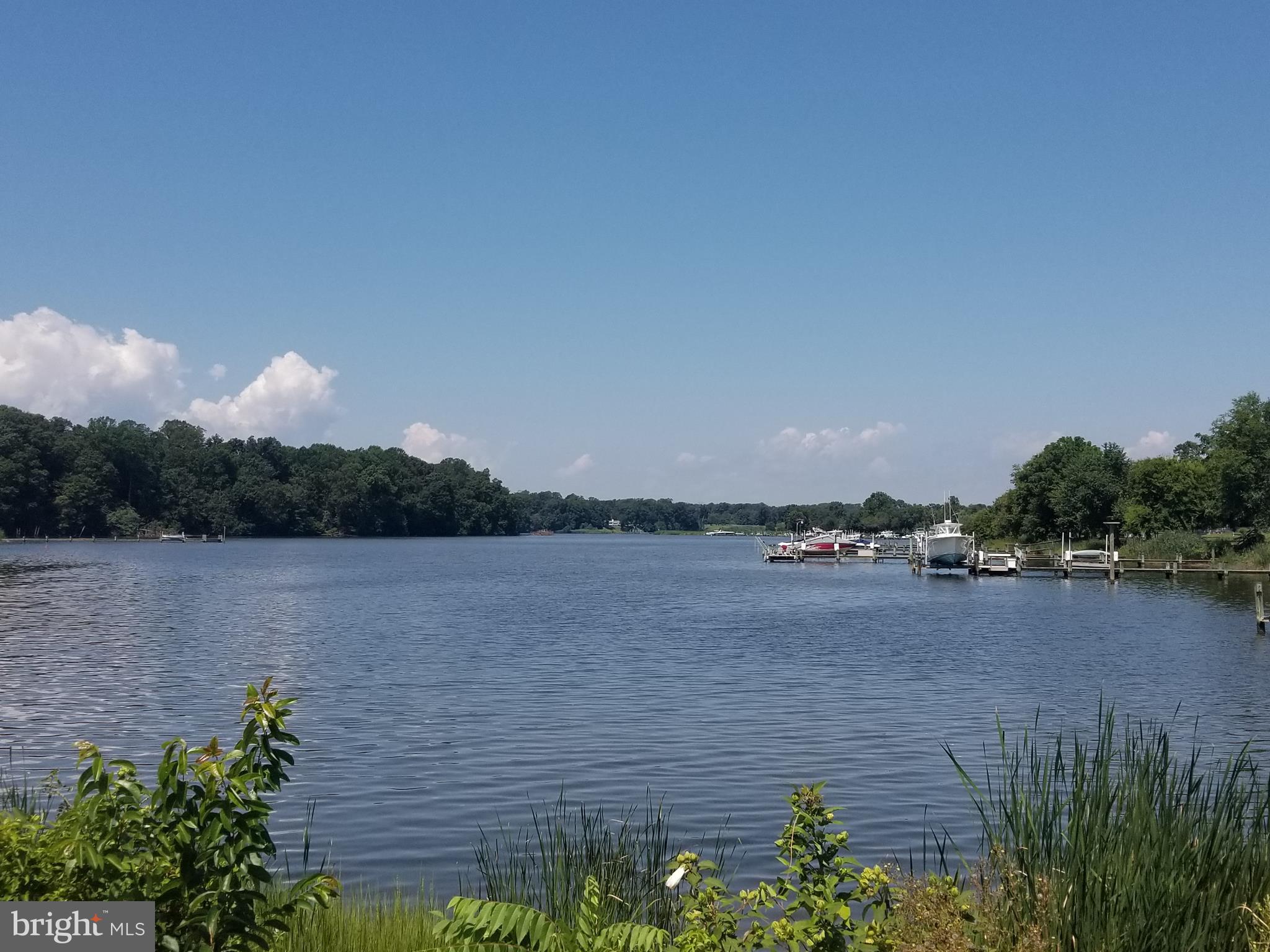 ASHLAND MEADOWS - Residential