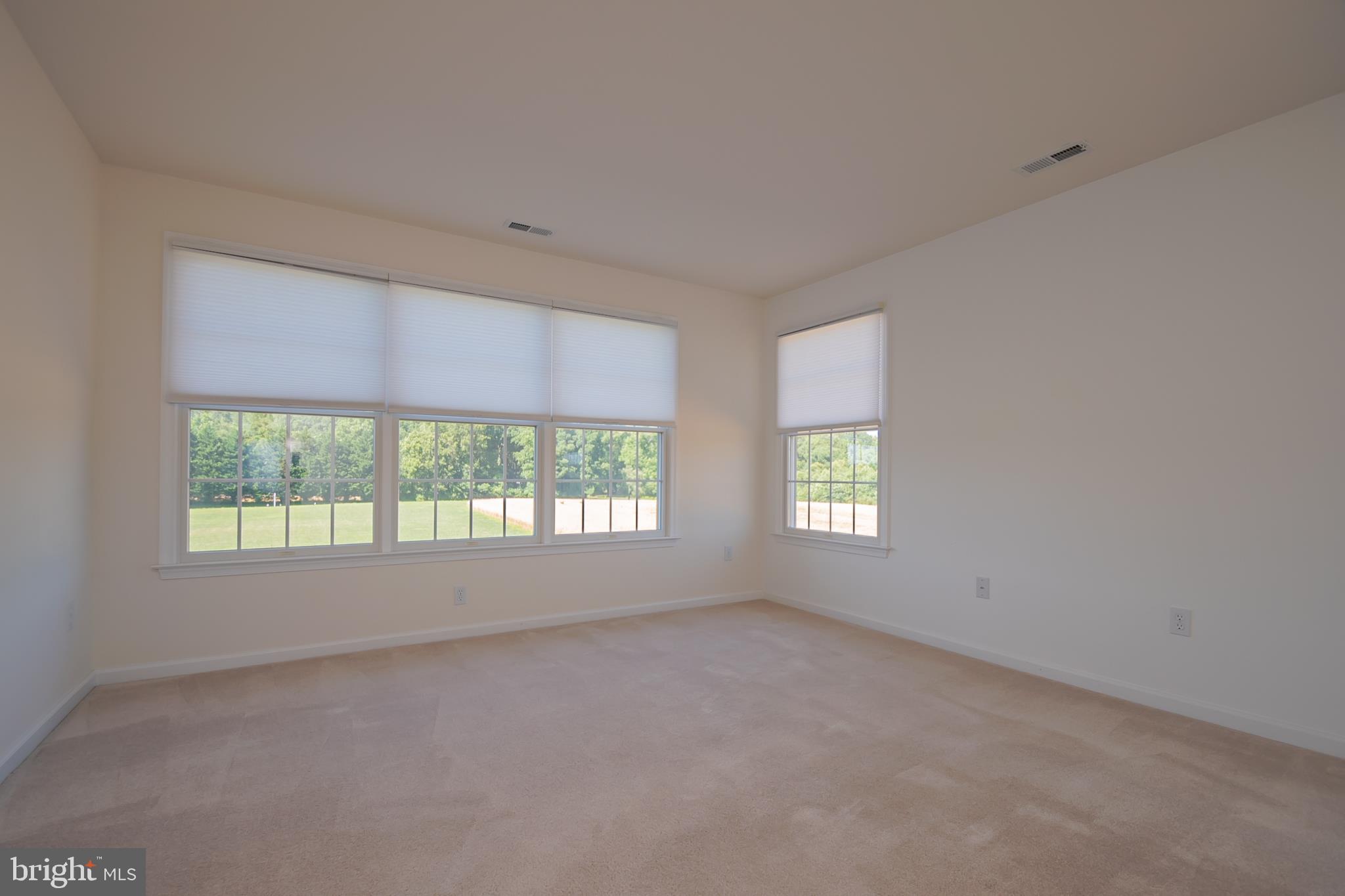 ASHLAND MEADOWS - Residential