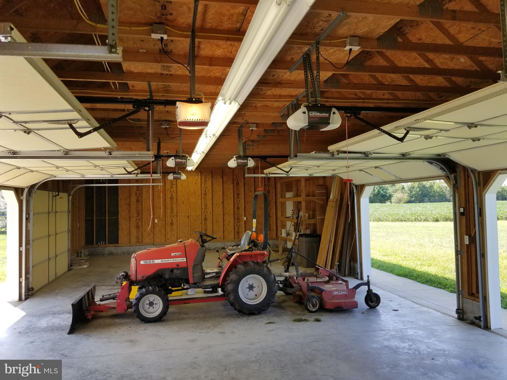 ASHLAND MEADOWS - Residential