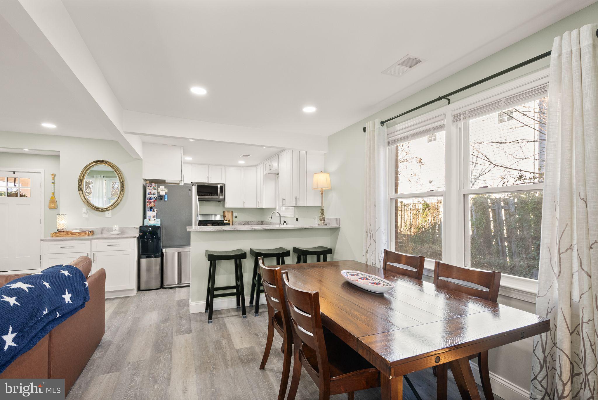 VIRGINIA HILLS - Residential