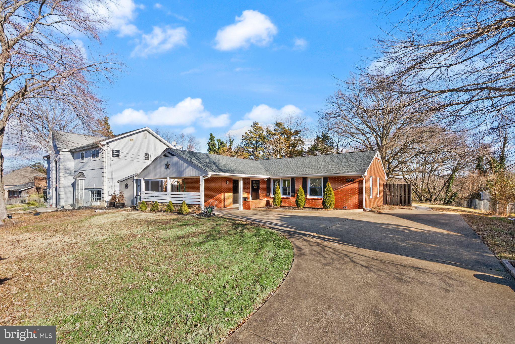 VIRGINIA HILLS - Residential