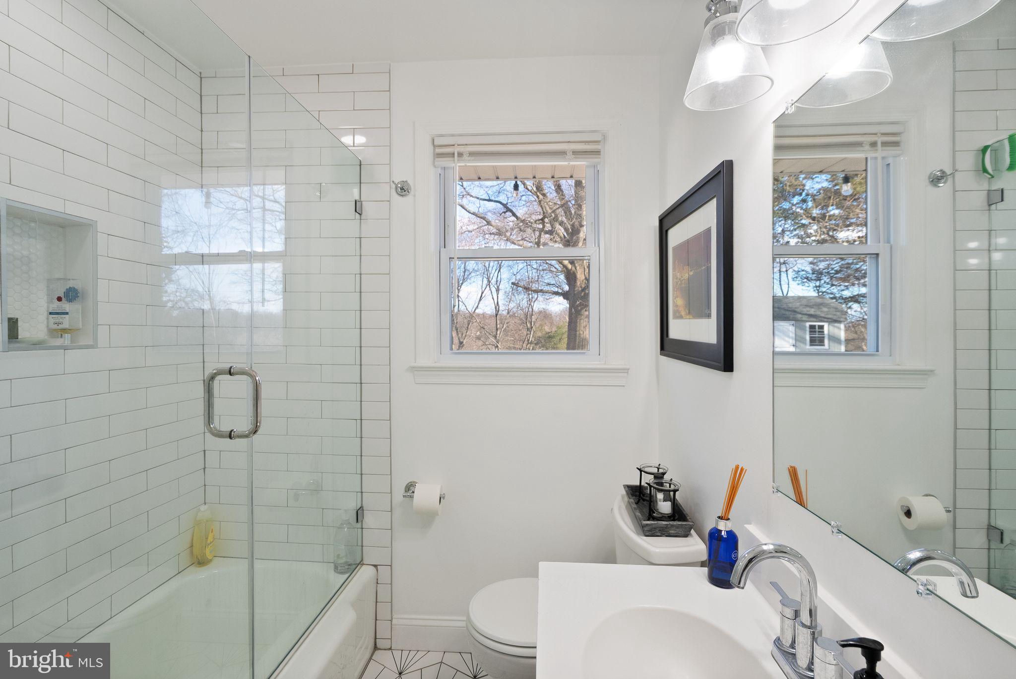 VIRGINIA HILLS - Residential