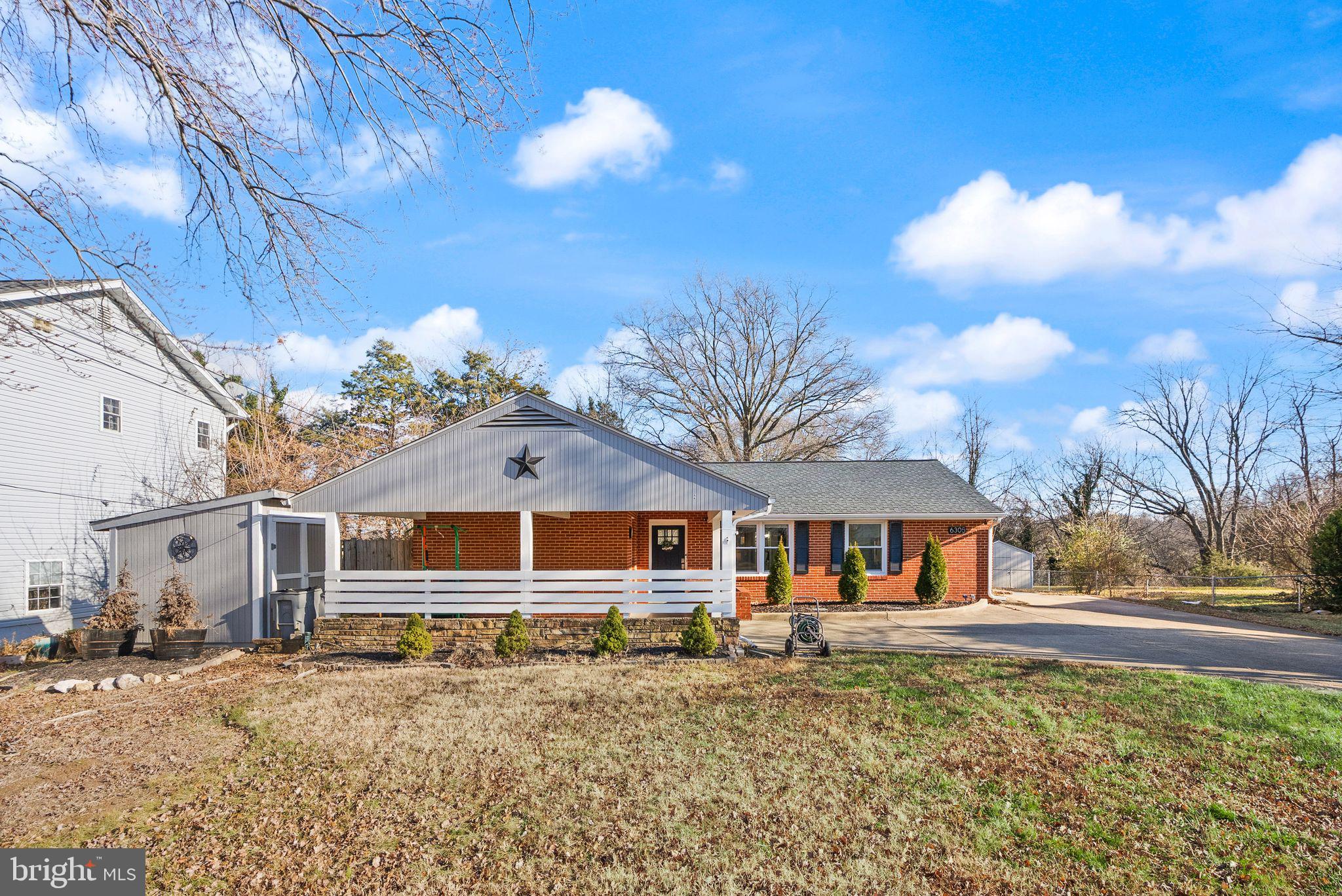 VIRGINIA HILLS - Residential