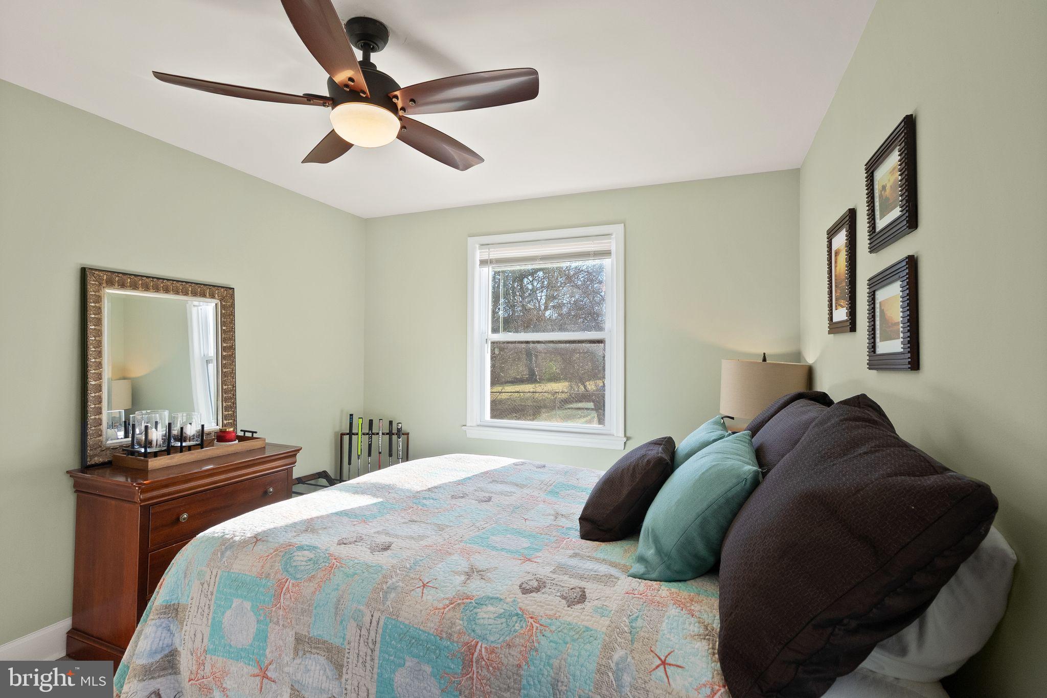 VIRGINIA HILLS - Residential