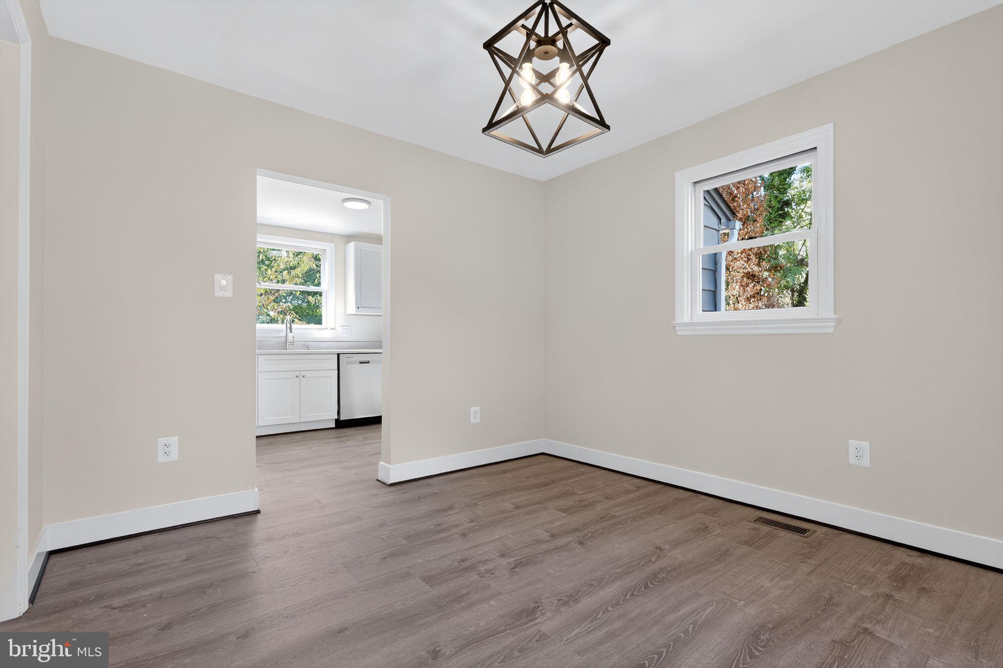 WILLIAMSPORT - Residential