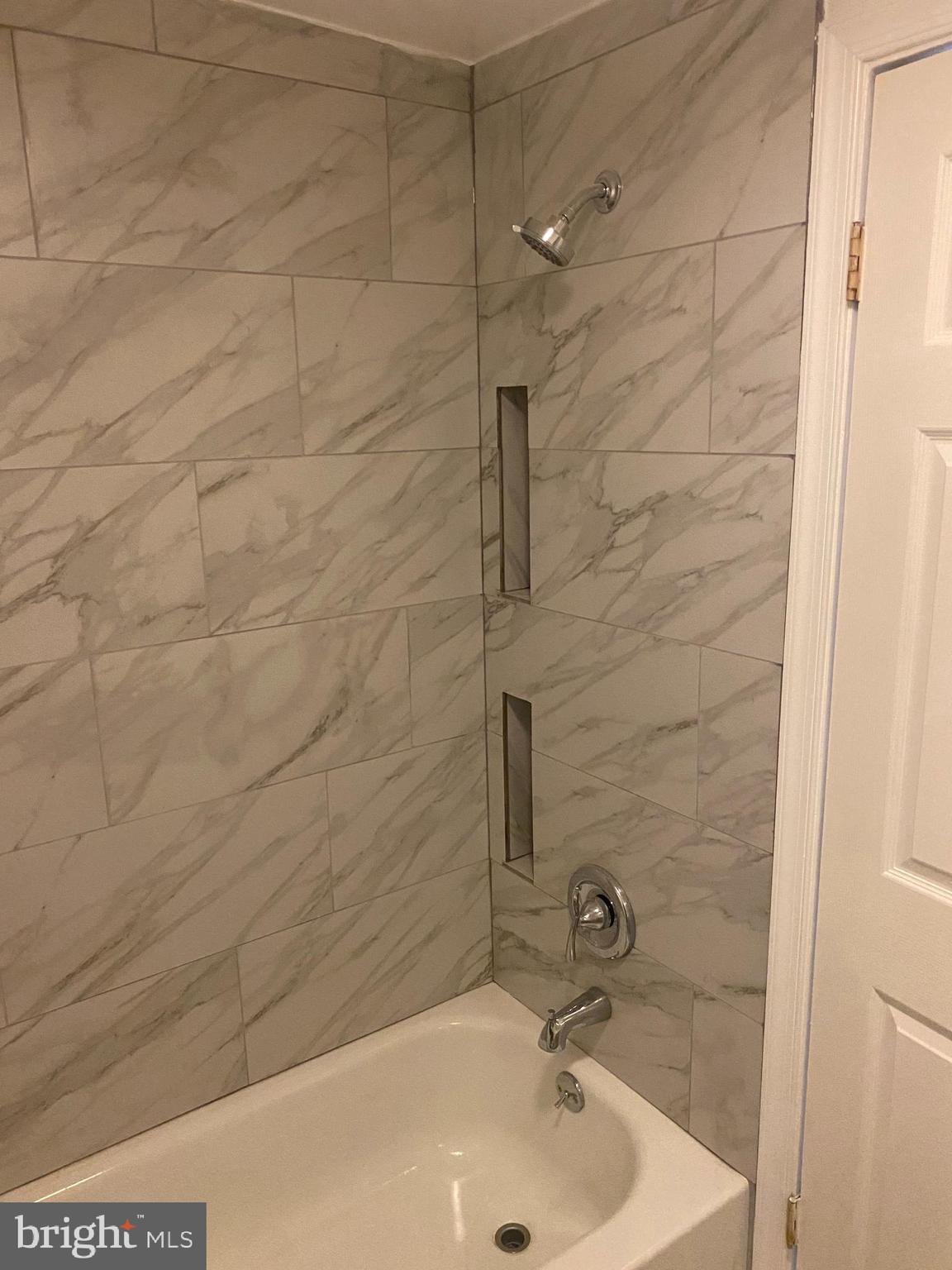 PIGTOWN - Residential Lease