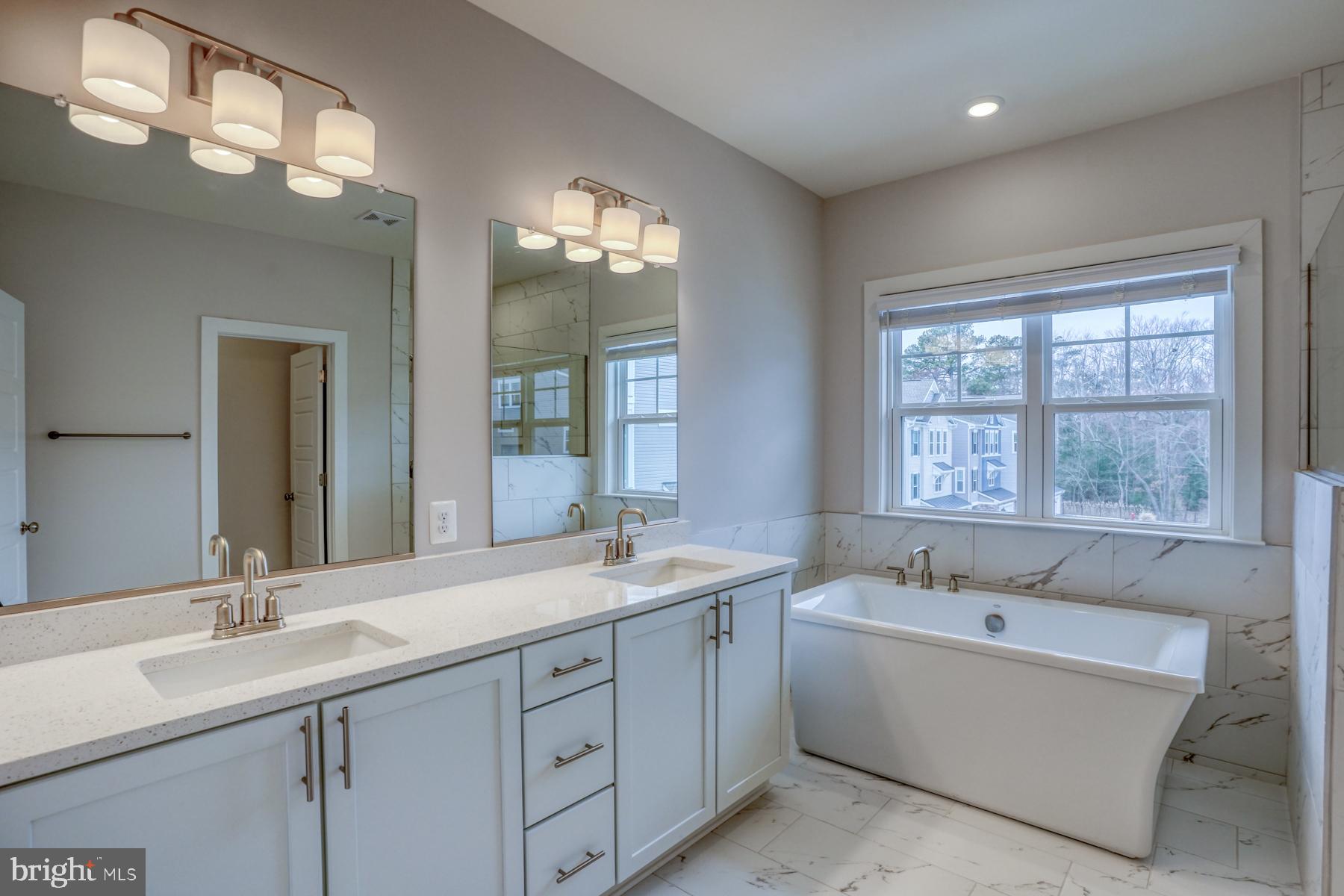 OYSTER HOUSE VILLAGE - Residential