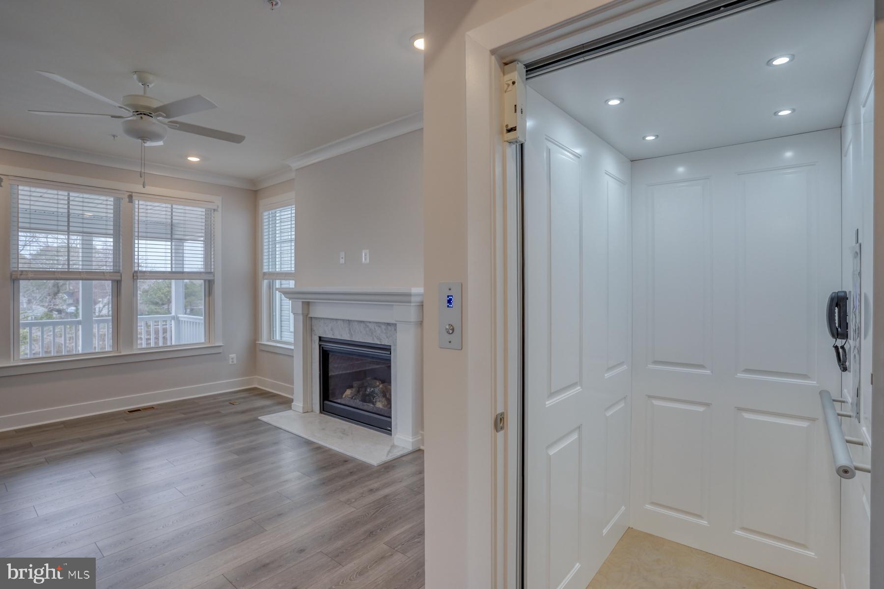 OYSTER HOUSE VILLAGE - Residential