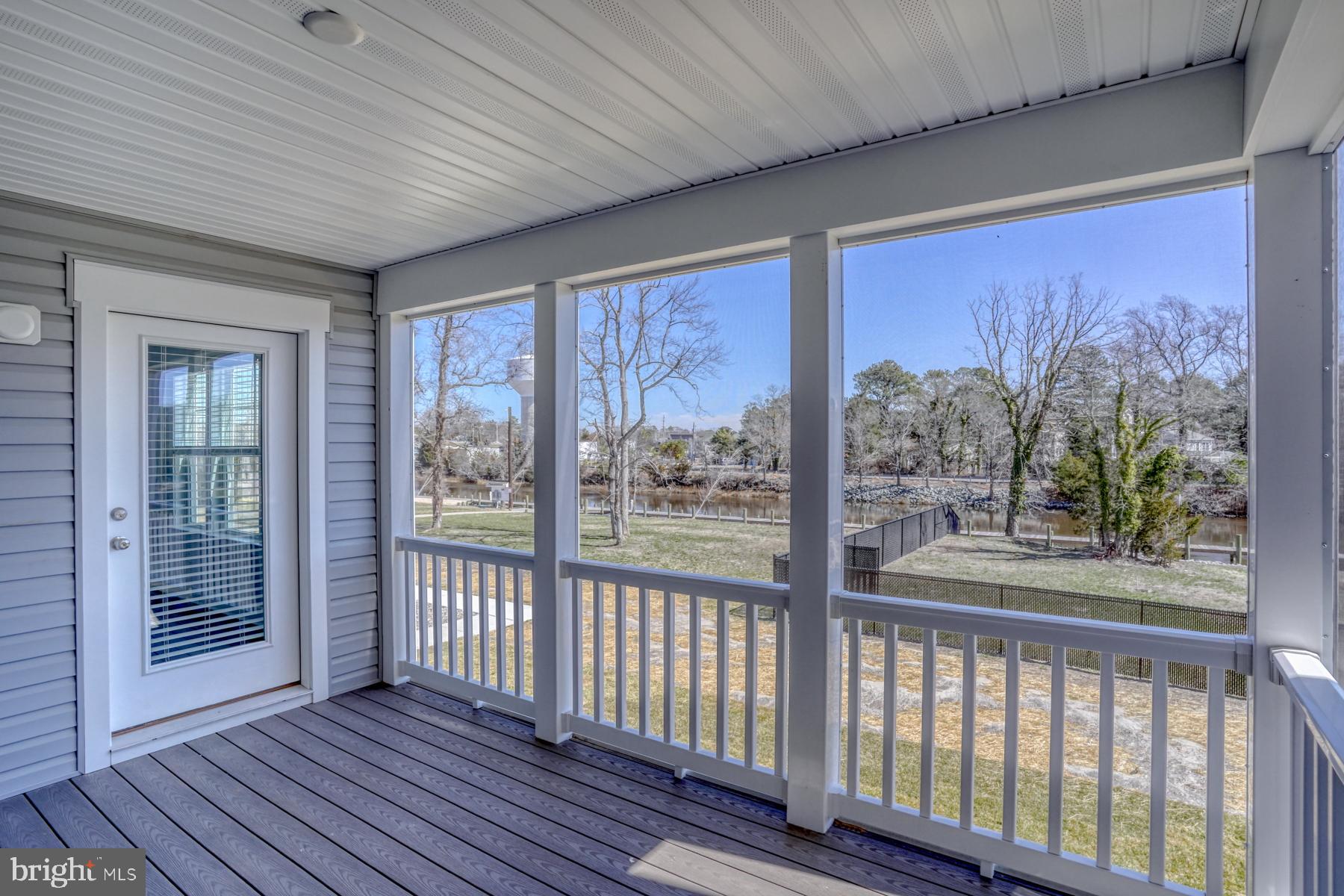 OYSTER HOUSE VILLAGE - Residential