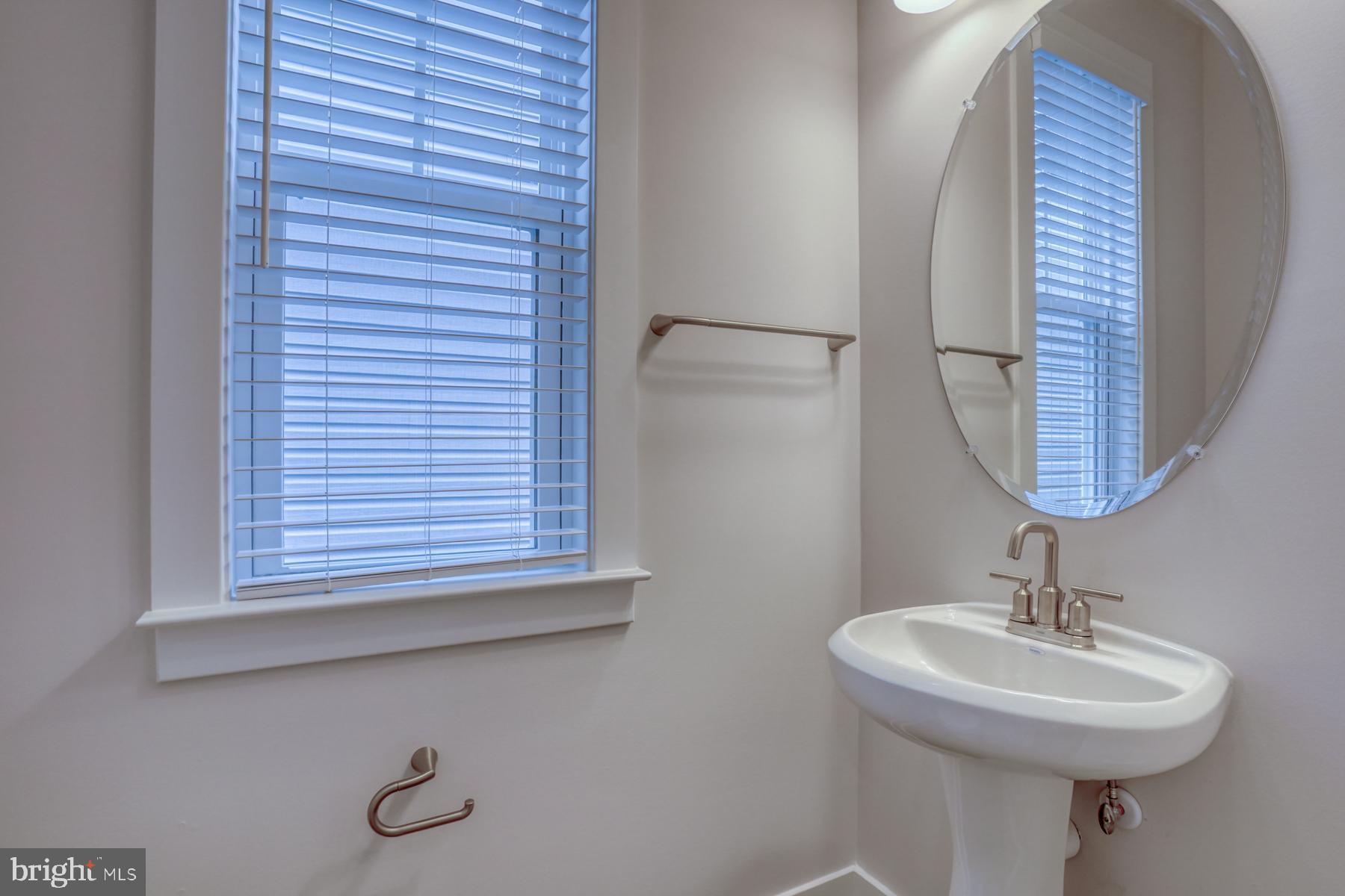 OYSTER HOUSE VILLAGE - Residential